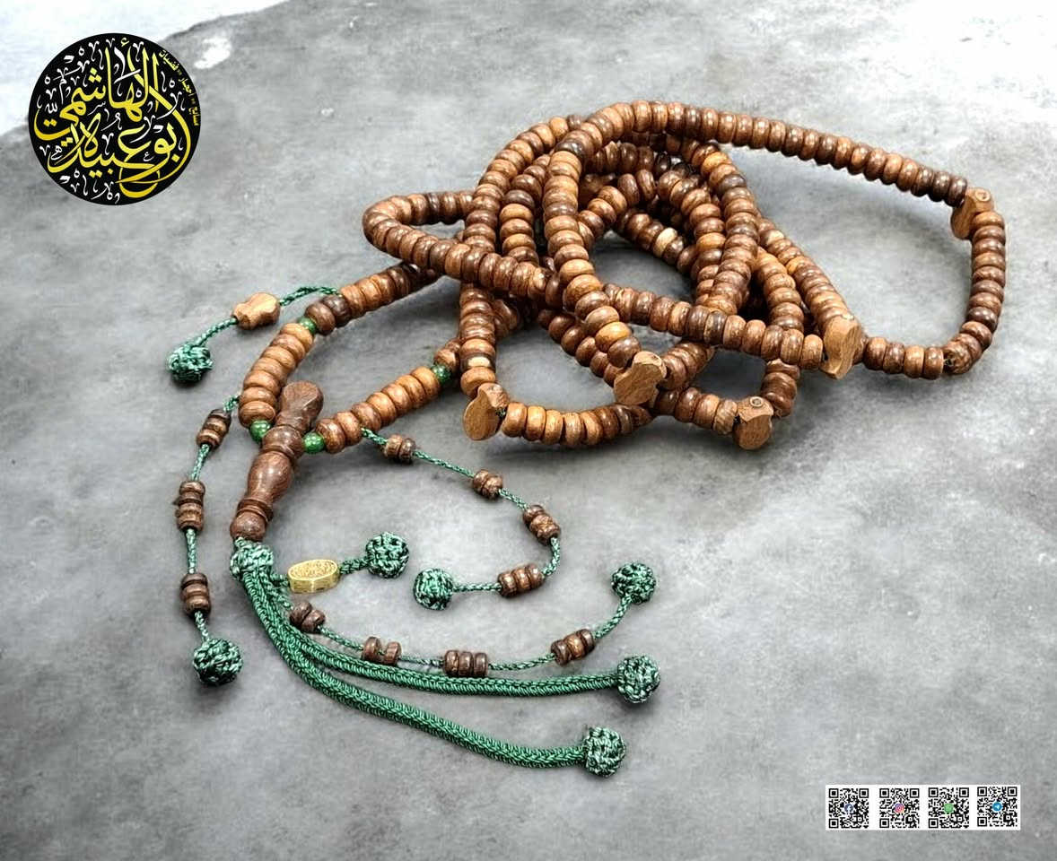 ✨ بمناسبة ذكرى غزوة بدر الكبرى ✨
📿 السبحة البدرية – 313 حبه

نقدّم لكم الجديد مع أبو عبيدة الهاشمي
سبحة سوس سوداني فاخر بعناية خاصة
🔹 المقاس: 9 × 5 ملي ترمسة 
🔹 3 عداد 
🔹 العدد: 313 حبّة

🔹 بعدد رجال وأبطال بدر رضي الله عنهم

ليست مجرد سبحة…
بل قطعة بروحٍ تاريخية، ومعنى عميق يستحضر الثبات، والصبر، والنصر.

خامة سوس سوداني فخمة في الإيد، حضورها مهيب، وتشطيب يليق بأهل الذوق والهيبة.
✨ الجديد دائمًا مع أبو عبيدة الهاشمي ✨


**إذا كنت صاحب هذا الإعلان وتريد حذفه لأي سبب، رجاءا أرسل رسالة إلى الدعم الفني**