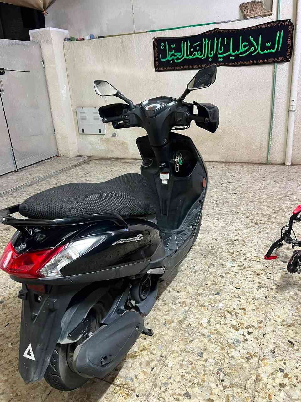 السلام عليكم
للبيع دراجة اكزز حديث Z ياباني الدراجة نظيفة من كهربائيات ميكانيك المكينة معتني بيها من ناحية دهن اصلي وبانزين محسن موضح بالصورة الاخيرة الضرر بالكفر الامامي فقط 

📞 *********** مكاني بغداد البلديات
