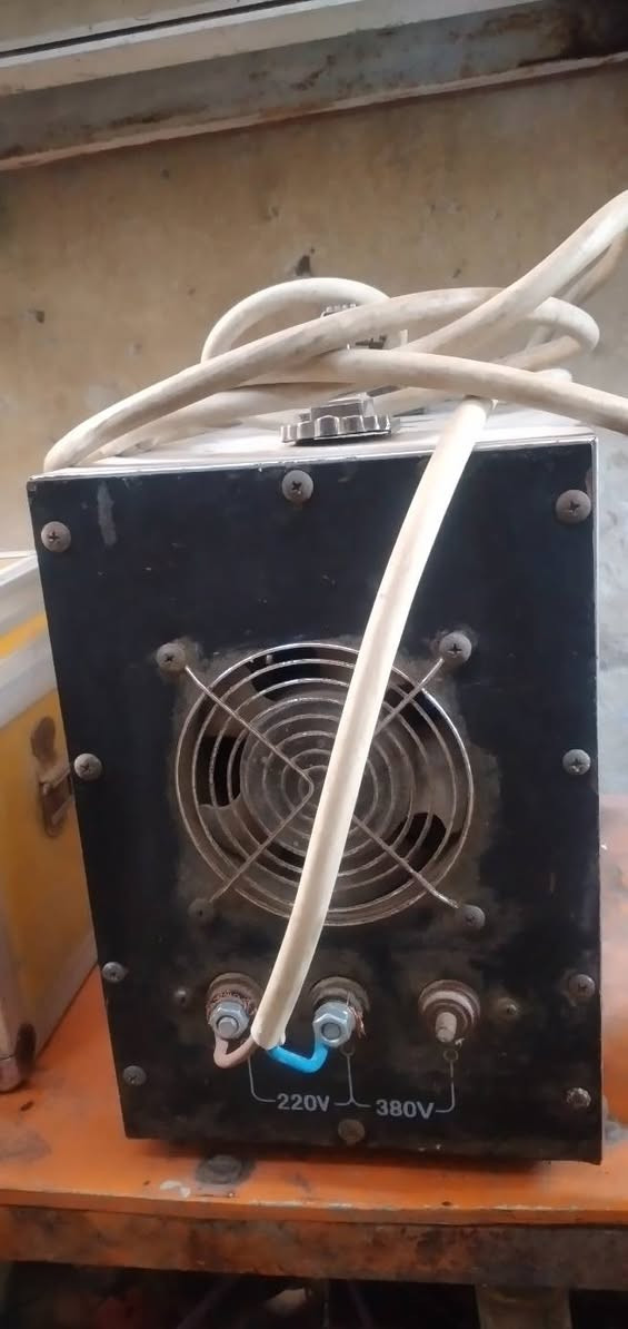 اسلام عليكم
ماكنه الحيم سعر    ٥٠ الف شرط شغل
بغداد  ***********
لا يوجد توصيل
