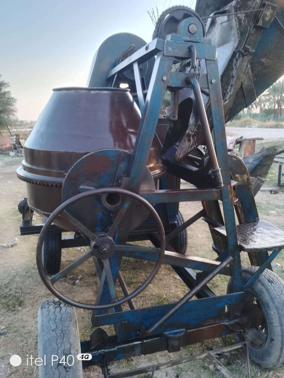 السلام عليكم خباطه البيع اف ام خباطه جاهزة الشغل كل نقص مابيه مكاني ناصرية رفاعي لاستفسار على ارقام لاتيه***********
