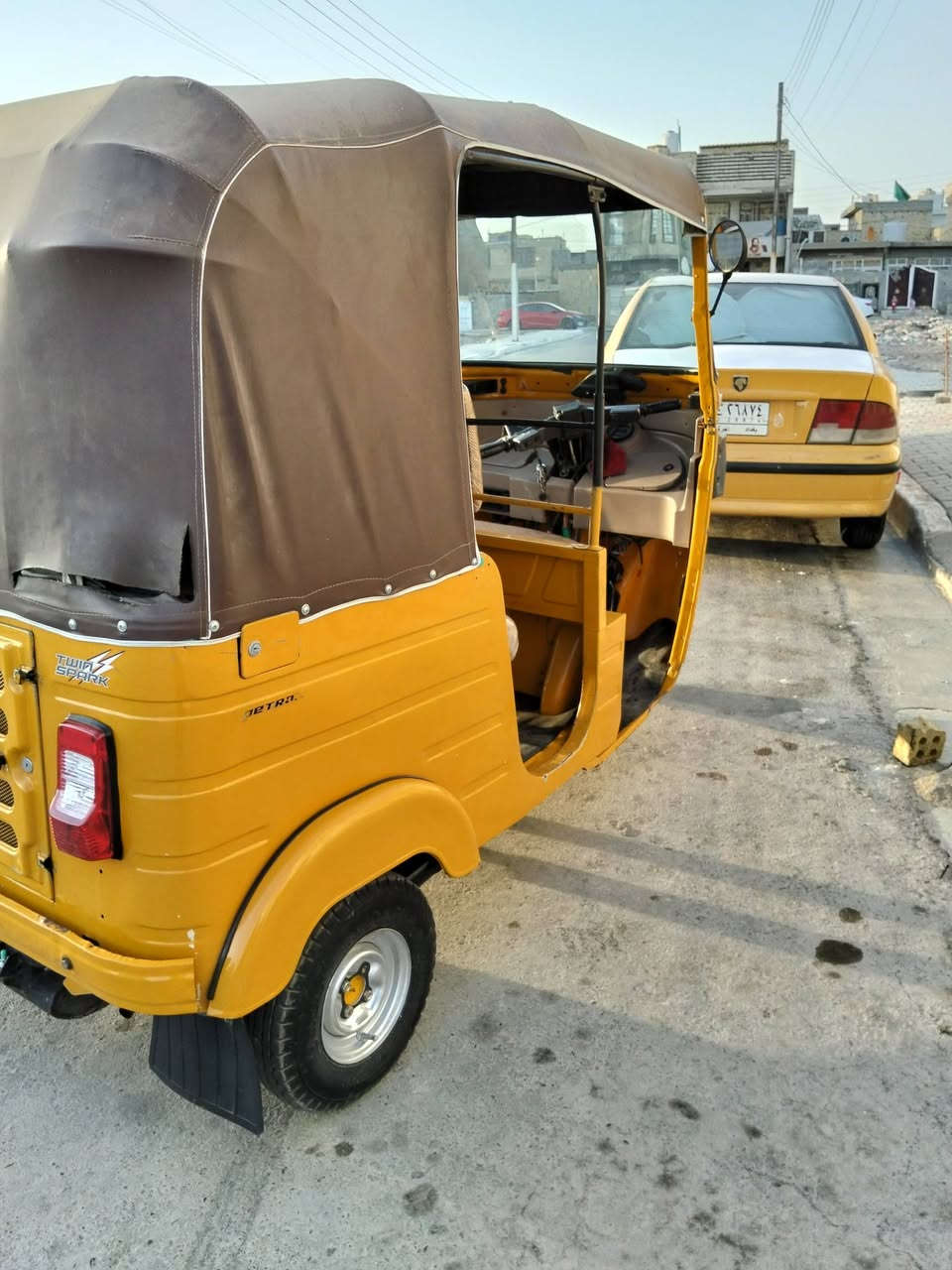 سلام عليكم تكتك رقم كربلاء سعر5800وبيه مجال بغداد الحسينية الراشدية***********
