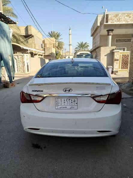 سوناتا موديل 11وارد امريكي تحويل مباشر مكان السيارة جديدة الشط ديالى السونار مرفق بالمنشور ضرر باب تبديل فقط رقم ديالى مكينة 2400جي دي اي السعر 88وبيه مجال ***********
