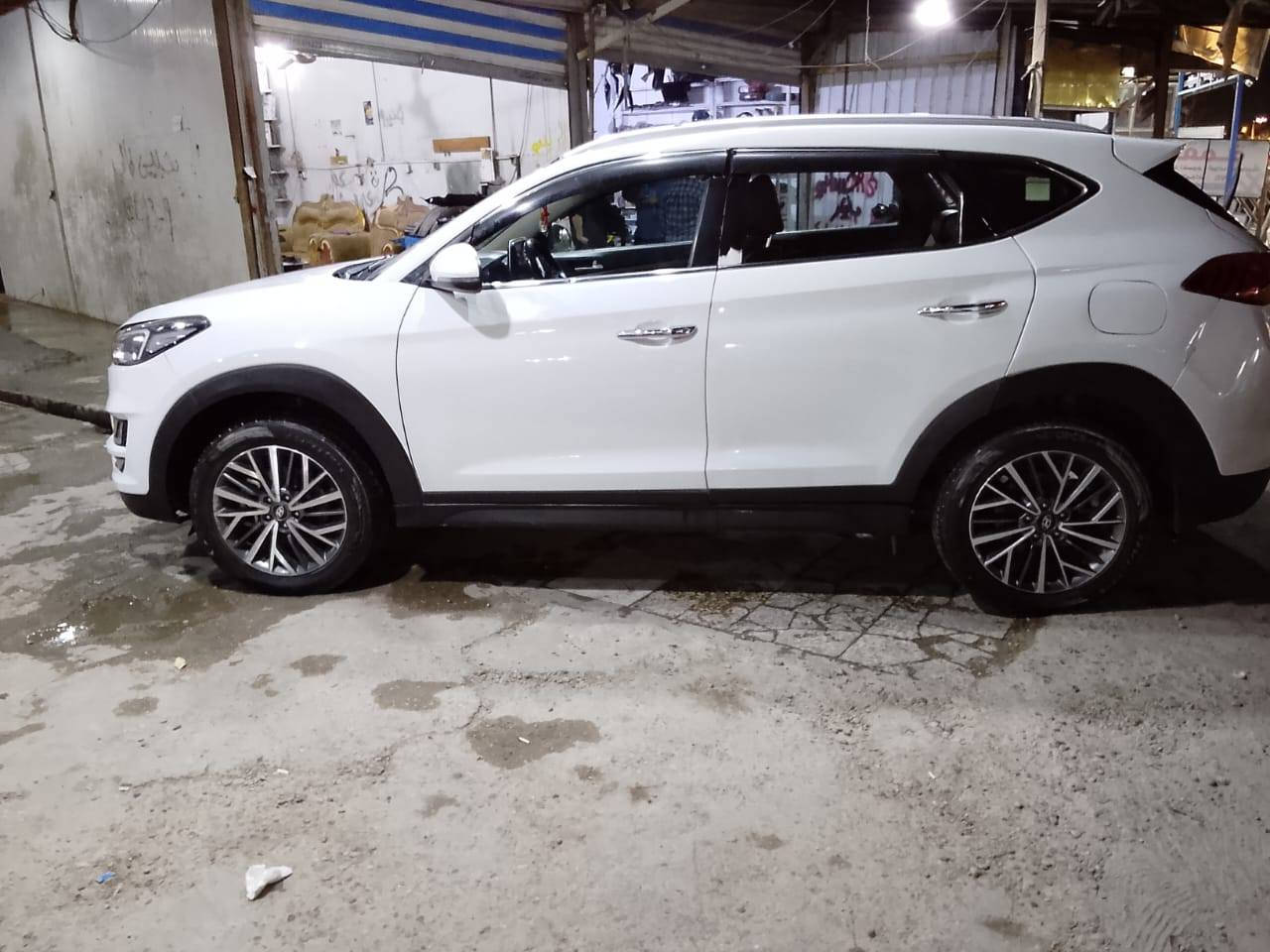 سلام عليكم توسان مديل 2020 سياره مبدل صدر كامل و تخم تايرات جديد ول سياره خير من الله سياره مجفيه سونار ماله موجد ع خاص سعره 165وبيه مجال ل شراي عنواني بغداد الدوره رقم هاتف فقط واتساب ***********
