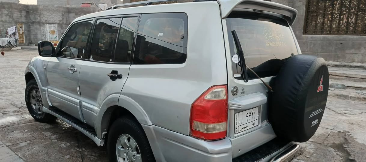 السلام وعليكم سيار باجيرو
مديل 2006 سيار محرك 3000 ياباني
7راكب سيار حلوه جهاز مراوس البيع 70بيه مجال 
رقم النجف راعي بل البصرة العنوان البصرة كرمه علي
***********
