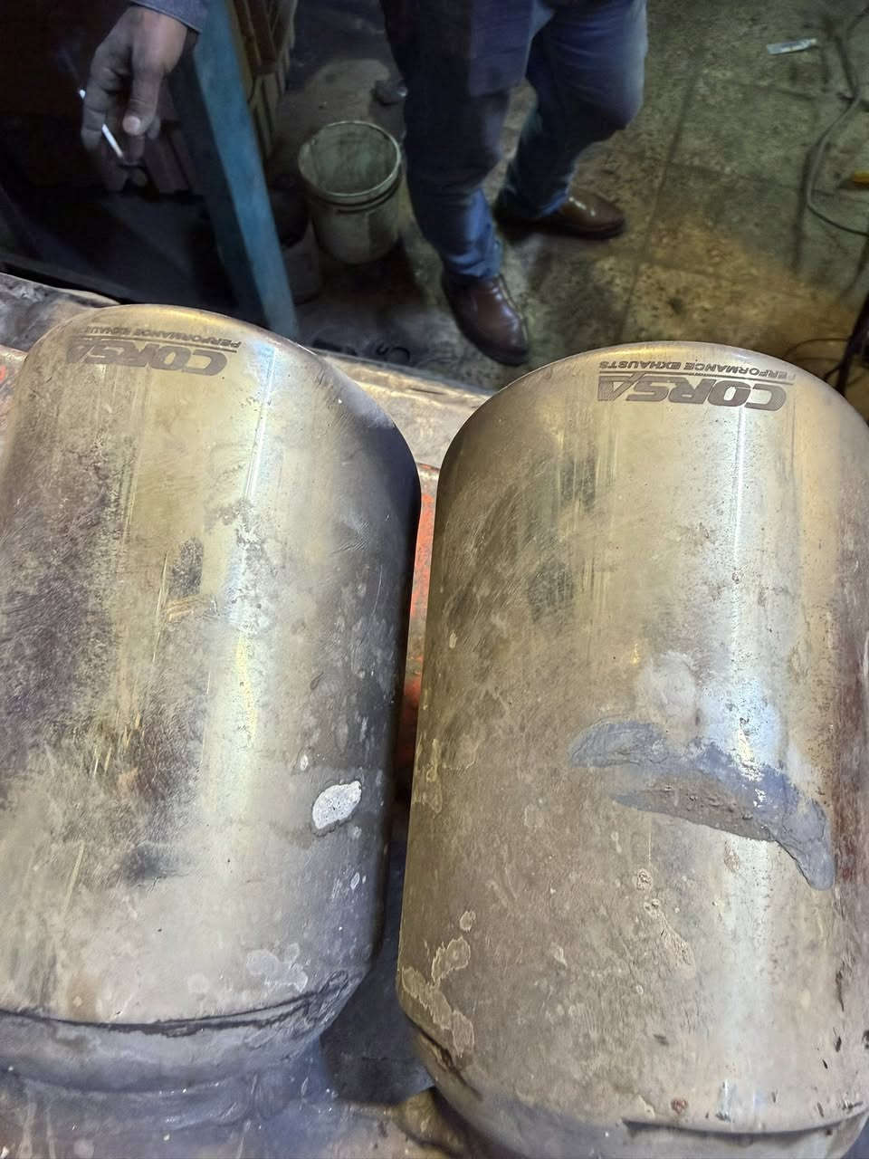 دبات وحلوك كورسا موستنك للبيع ***********
