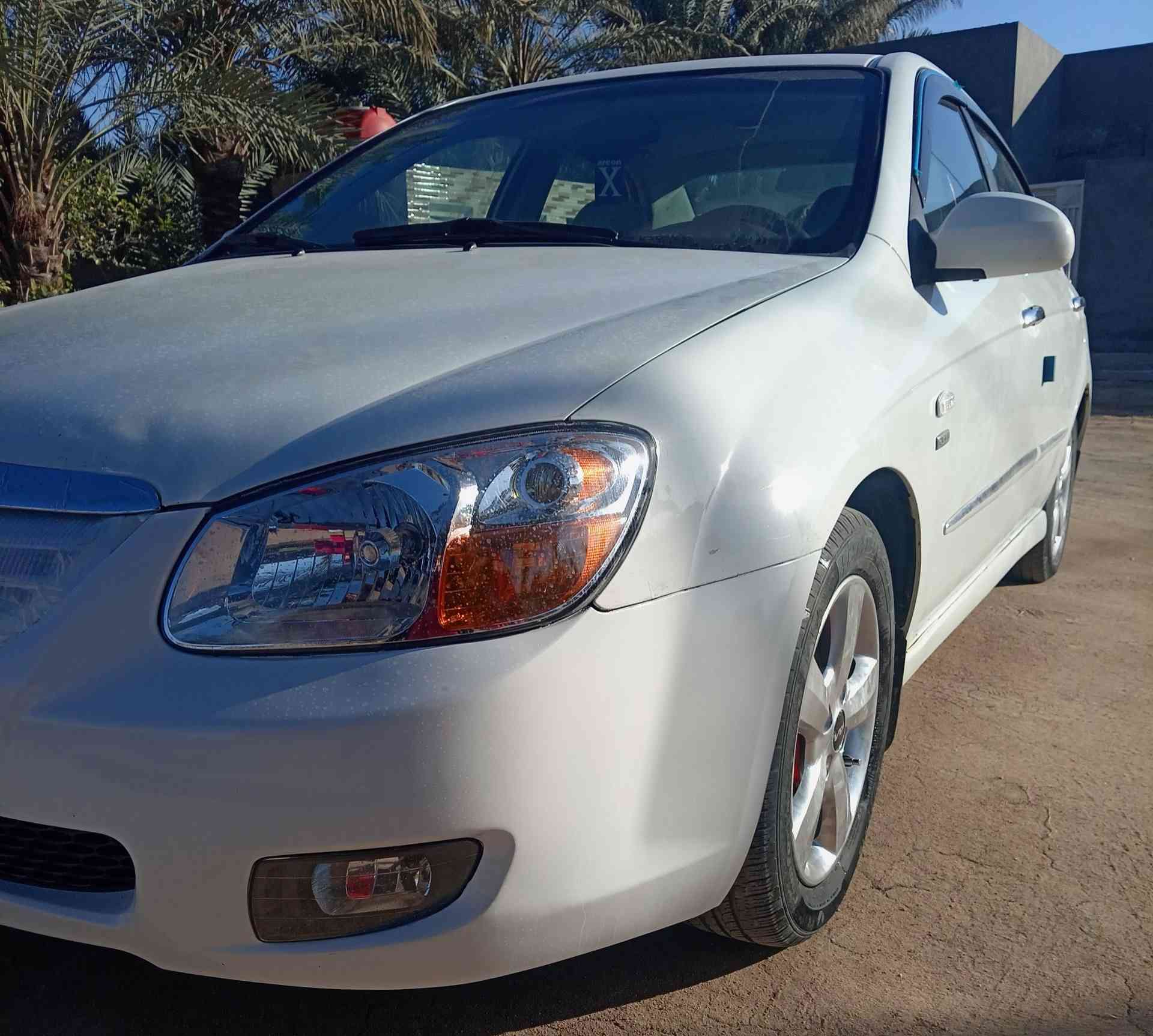 السلام عليكم سيراتو موديل 2009 خليجي رقم بغداد فول مواصفات فتحه جهاز موازنه  ABS بيهه جوملغ كدام تبديل بلادي بدون صبغ والدواير الخلفيه الباقي مكفول السياره جاهزه مكينه كير حداديه تبريد تايرات ماعايزه شي السياره رايدهه 95 بيهه مجال بسيط مكاني نجف ***********
