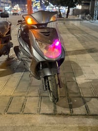 للبيع • ياباني اصلي • نزل خطين