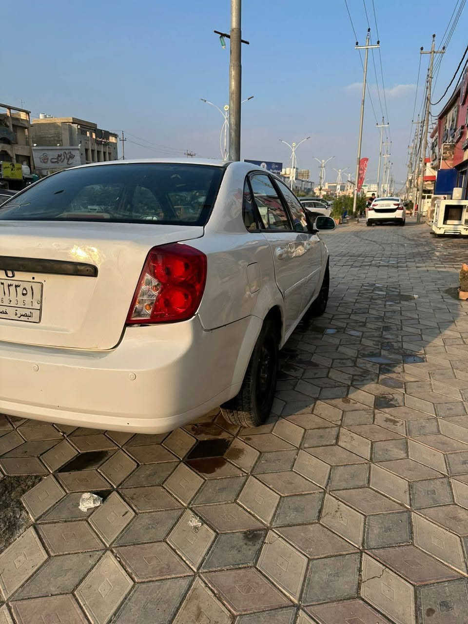 سلام وعليكم اوبتر للبيع او مرواس
مكينه وكير وحداديه شرط بل كارتون 
تخم تاير جديد باتري جديد 
تبريد ثلج سنويه ل27
تحويل ثاني يوم 
سياره بيها ضربه بل جنط 
ومصبوغ عام لجماليه 
والباقي كفاله بس جنط ضربتها
مابيها نقص برغي 
السعر65وبيها مجال
العنون ناصريه حي الامير 
 هاتف***********
