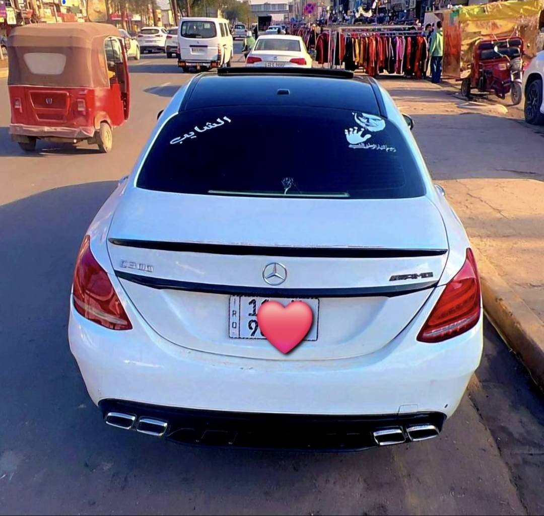 سلام عليكم 
مارسدس C300 بسعر مناسب 
الموديل 2018
ماشيه 85
رقم السياره حلو شبه مميز 
فول مواصفات فتحه 
حساسات اماميه خلفيه 
هند بريك بصمه
كامره 360 درجه
رادار متعدد
مري قلاب 
صندوق كهرباء
دبل ماوس تحكم 
كشنات تدفئه كشنات كهرباء 
خزن ميموري اناره داخليه
وضعيات قياده متعدده
وبيها هواي مواصفات
الحادث الصندوك مبدل 

السعر 238 ورقه 
23.800$ الف دولار 

بيع أو مراوس حسب القناعه 

للاستفسار 
***********
***********
احمد الخزعلي 
. بغداد, العراق
