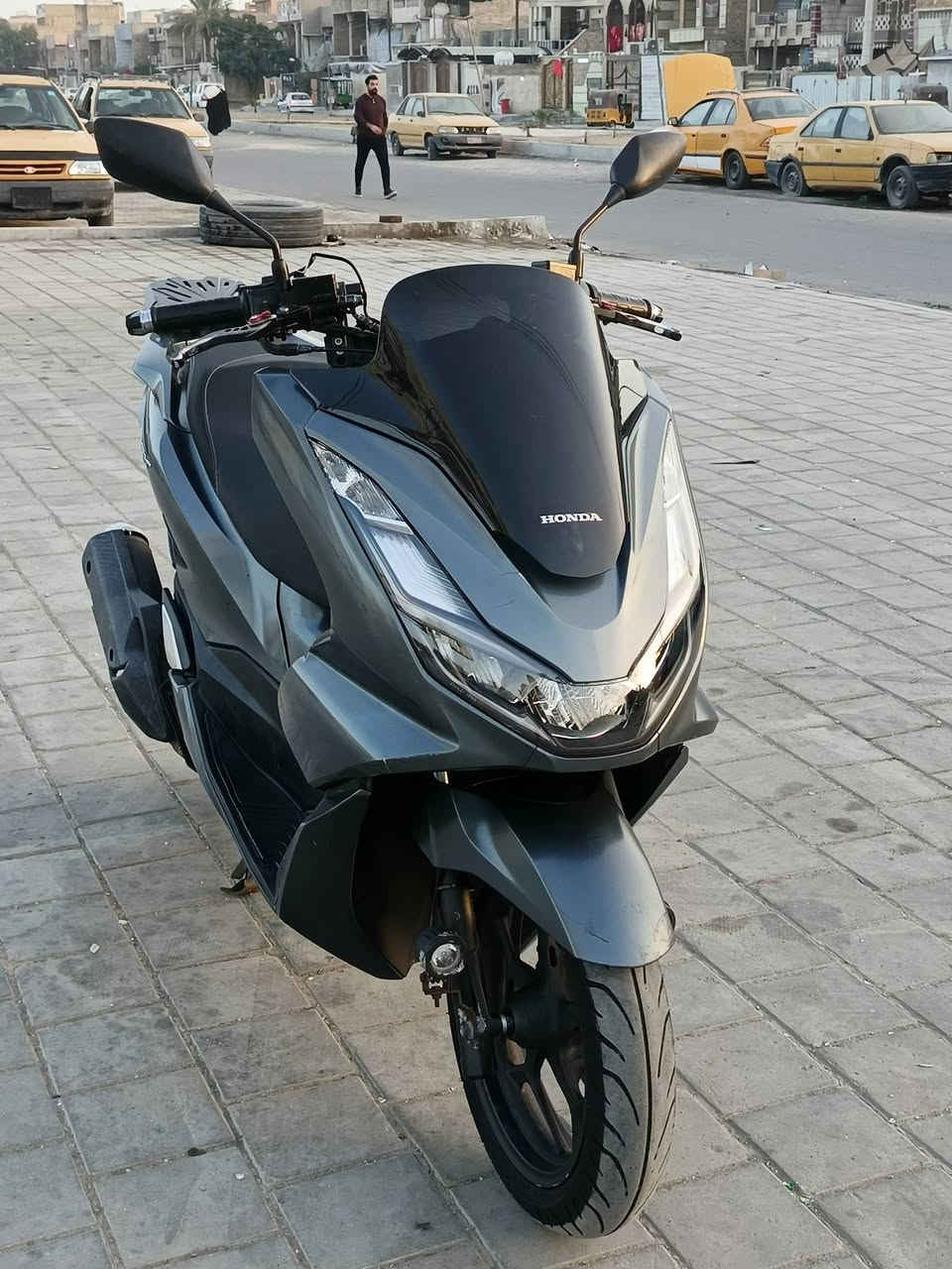 سلام عليكم بي سي إكس جيل الرابع
وارد كوري ماشيه 16الف مكفولة كفاله عامه
ستيرن 3 قطع تتدفئه بليدات سبايدر أصلي 
حساس زدحام أي بي إس مانع انزلاق 
دراجه بحالت الوكالة تحفه خير من الله 
سكن بغداد حي النصر   ***********
