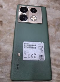 نوت 40 برو بلس • ذاكره ٢٥٦ رام ٢٤ • كاميرا ١٠٨