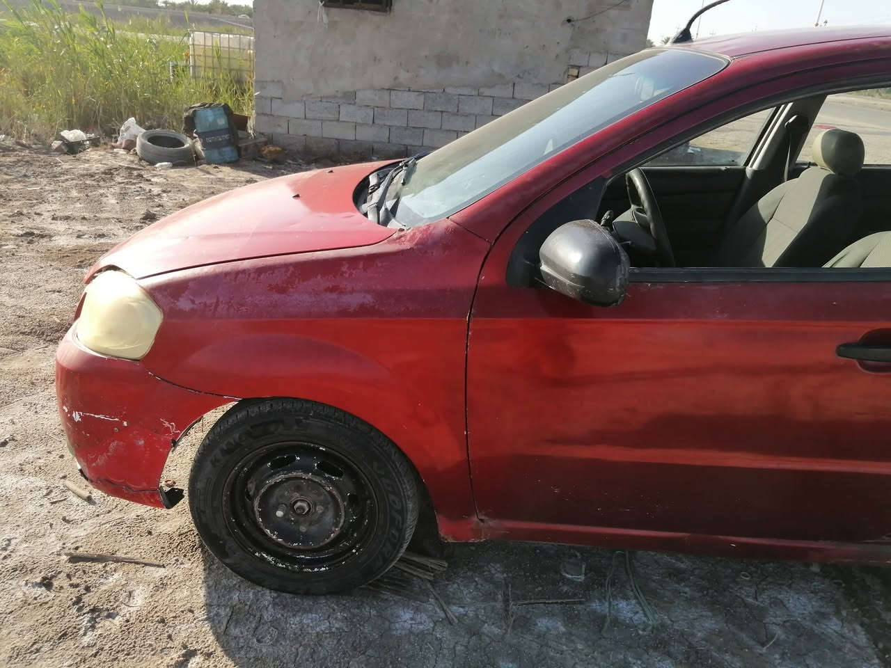 السلام عليكم افيو موديل ٢٠٠٧ للبيع السعر ٢٠ وبيهه مجال مكاني ناصريه ***********
