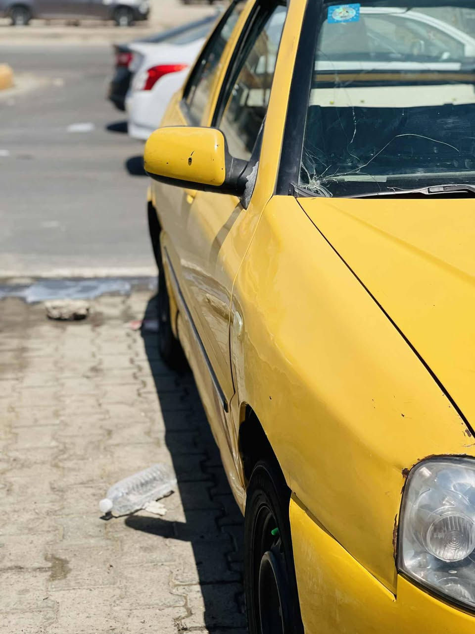 سلام عليكم 
شيري كوين  ٢٠١١ لاظربه ولا صبغ جاهزه مكينه كير شرط جديد 
صدر تخم تاير جديد
تبريد عاطل فقط كمبرسردواخل نص عمر سعر ٢٨ وبيه مجال العنوان مدينه الصدر  رقم ***********
