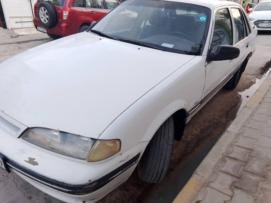 دايو برنس.رقم كركوك   موديل 95  محرك 20 فل مشروع وطني لحد 28 كود بانزين كير عادي محرك صدر تايرات شرط تبريد سيارة بدون طخه كهربائيات كلها شغال شراي يتصل *********** سعر 35 كركوك, العراق
