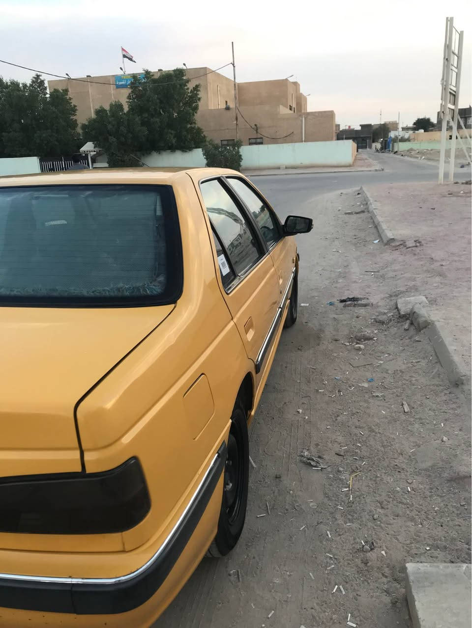 السلام عليكم سياره مصفره باسمي بيجو بارص موديل ١٧ سياره نضيفه كلش جاهزه مبيها اي نقص مكان السياره السماوه للتواصل على هذا الرقم ***********غير متواجد على فيس السماوا, المثنى
