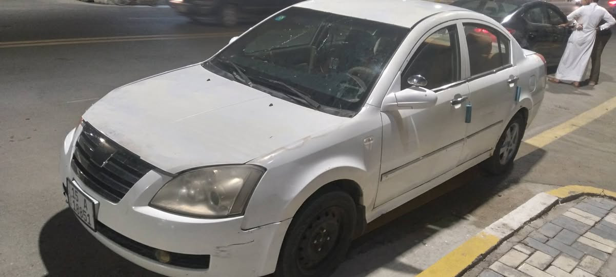 السلام عليكم 
سياره شيري  A5 موديل ٢٠١٢
محرك وكير كامري 
رقم الانبار السعر ٣٦$ بيها مجال شي بسيط او مراوس حسب القناعه 
مكان السيارة الفلوجه الاتصال على رقم الهاتف ***********
