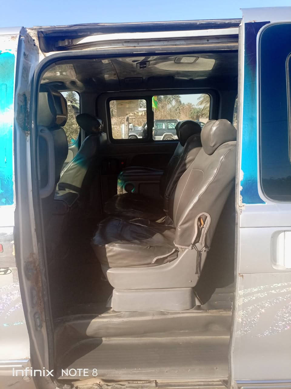 سلام عليكم ستاركس موديل 2008مسكر اصل كير عادي السياره بسمي مصفره هيئه وغرامه رقم انكليزي حداديه نص عمر بيهه ضربه بلهللات مبينه بلصوره تبريد ثلج مكينه بيهه بخار سعر 120وبيهه مجال رقم الموبايل ***********
