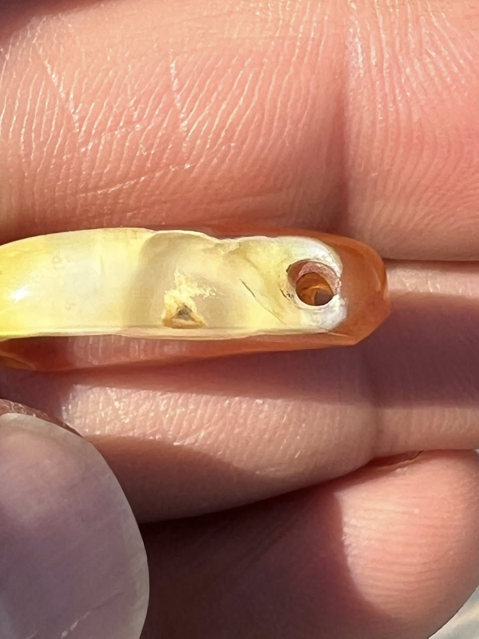 دلوه من العقيق الجزع اليماني مشكوله الطول ٣ سم واشويه تحفه السعر ٥٠ الف مع التوصيل العنوان الكوت للاستفسار الاتصال على ***********
