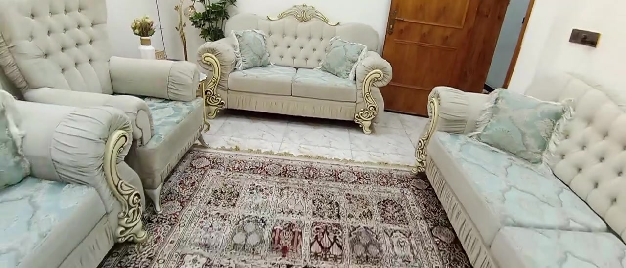 السلام عليكم عندي تخم للبيع تسكام جديد ١٠ مقاعد


**إذا كنت صاحب هذا الإعلان وتريد حذفه لأي سبب، رجاءا أرسل رسالة إلى الدعم الفني**