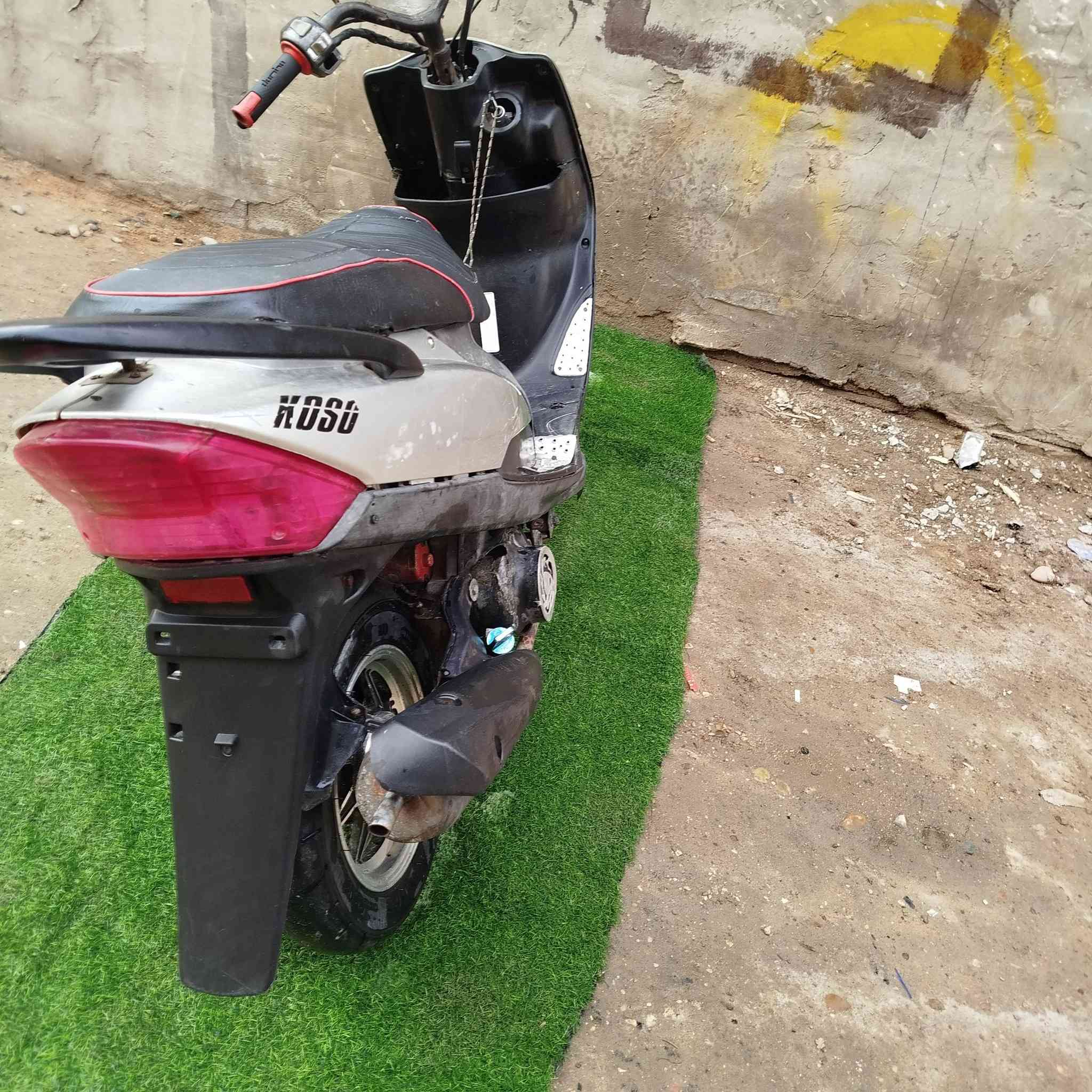 السلام عليكم 
دراجه ماكس عدله للبيع 

الدراجه نضيفه كهربائات وسلف وهندر شغال

وناعمه شرط تجي تفحص وتاخذ 

دراجه بيها تزويد بسيط ودراجه ما ممفتوحه

سعر بـ400وبيها مجال هواي 

التواصل ماسنجر واتساب/ *********** 

بغداد مكاني 17سويب منطقه دوانم قريب عل الشرطه الخامسه
