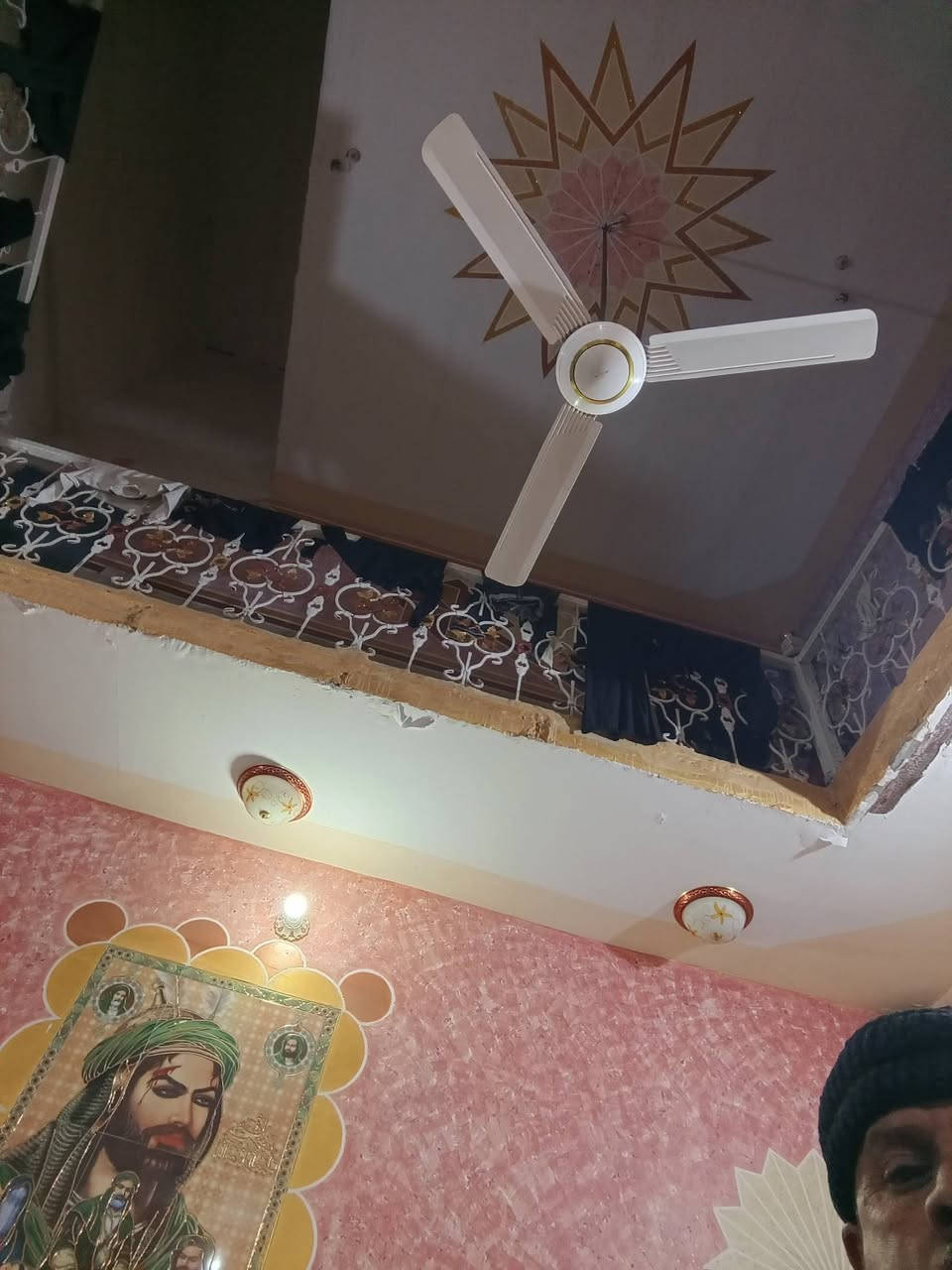 سلام عليكم بيت للبيع المساحه (٢٥٠٠)متر كافت لخدمات ميسان قضاءالكحلاءحي الصدرين خلف الملعب الدولي بي محل تجاري
***********
***********
