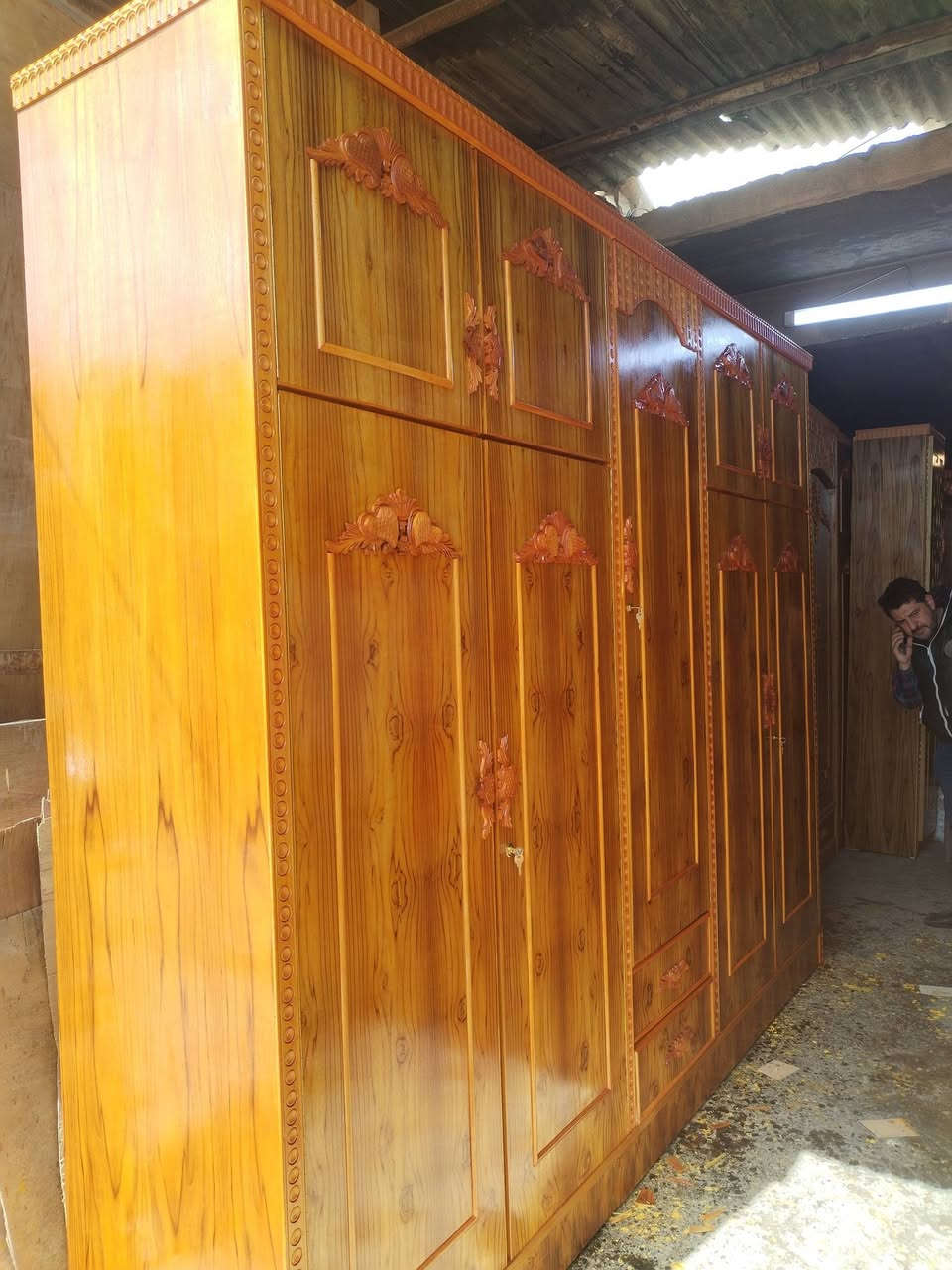 غرفه 5 ابواب. ابراج ملحق جديدها صاج 5مليم نقش زان يدات زان دنكه زان السعر 900قفل بدون معامله..السعر ثابت اقساط ما عندي رجا الميشتري لا يخابر *********** اسيا *********** العنوان موصل باب جديد داخل ساحة نادي الفتوه الرياضي مقابل افران السيد عرض خاص فتره محدوده
