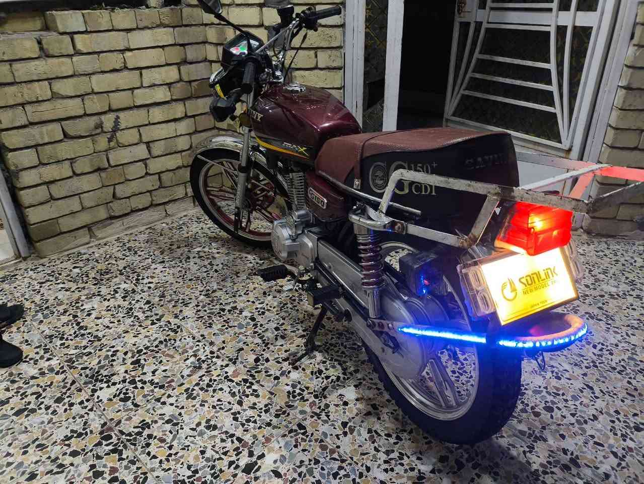 دراجه ايرني 5 كير نضافه فول برغي مامفتوح بيها اوراق كامله مكاني بسمايه ناحيه الوحده ***********
