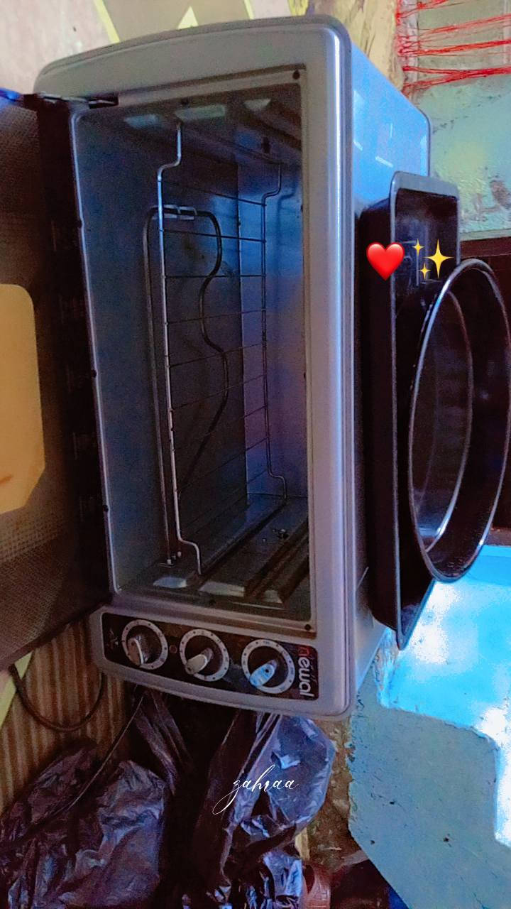 اوڤون لبيع جديد استعمال قليل ونضيف سعر 75 شراي يجي خاص


**إذا كنت صاحب هذا الإعلان وتريد حذفه لأي سبب، رجاءا أرسل رسالة إلى الدعم الفني**