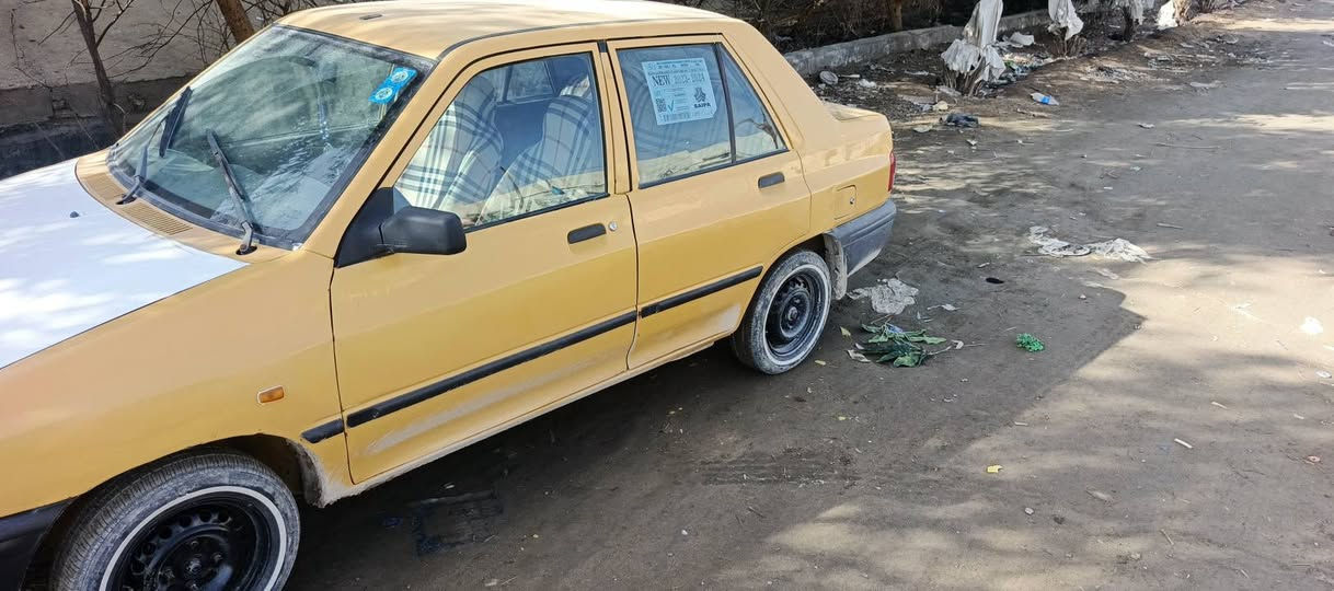 السلام عليكم سايبه ٢٠١٥ مكينه كير كفاله بيها خياسات بصيطات رايدها ب٣١ وبيها مجال ما متواجد عل فيس *********** بسمي مكانها نجف
