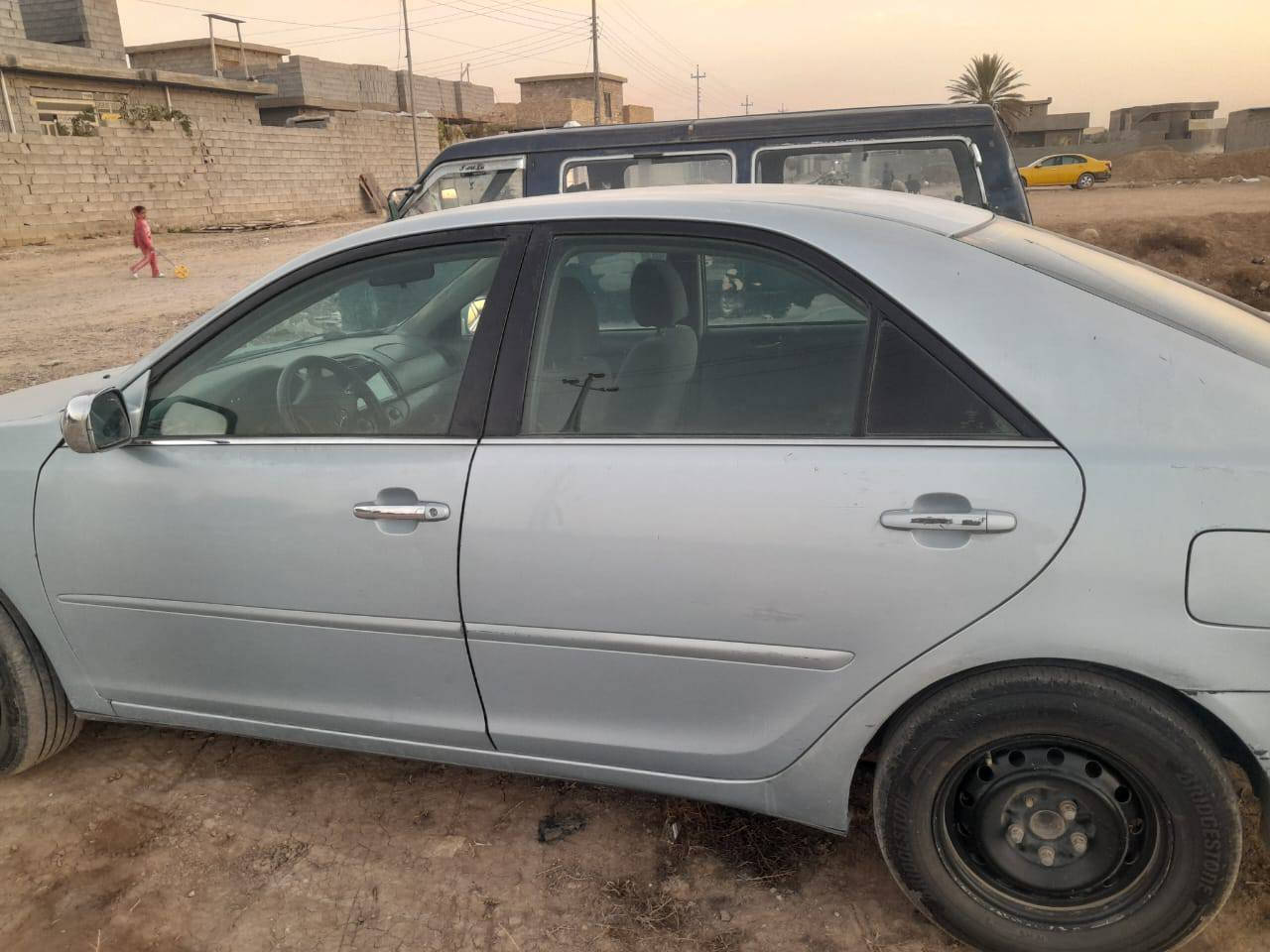 سلام عليكم 
كامري 2006
مبدل بنيد 
وجاملغ بدون دواخل 
سياره جاهزه من كلشي 
مكان الانبار الكرمه 
‏‪***********‬‏
