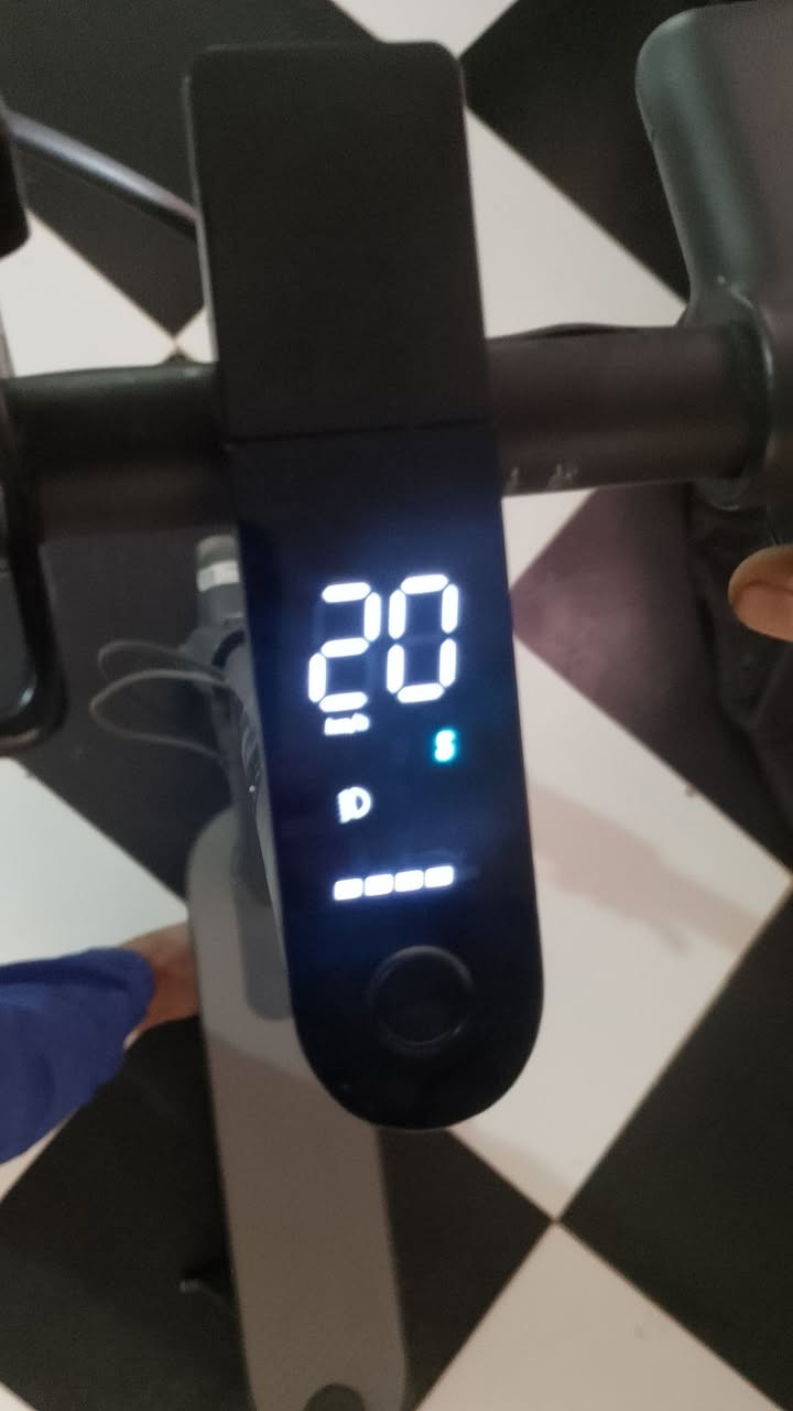 شاومي برو 2حجا شابة الله يبارك عطاو 4ولبيع غيتم


**إذا كنت صاحب هذا الإعلان وتريد حذفه لأي سبب، رجاءا أرسل رسالة إلى الدعم الفني**