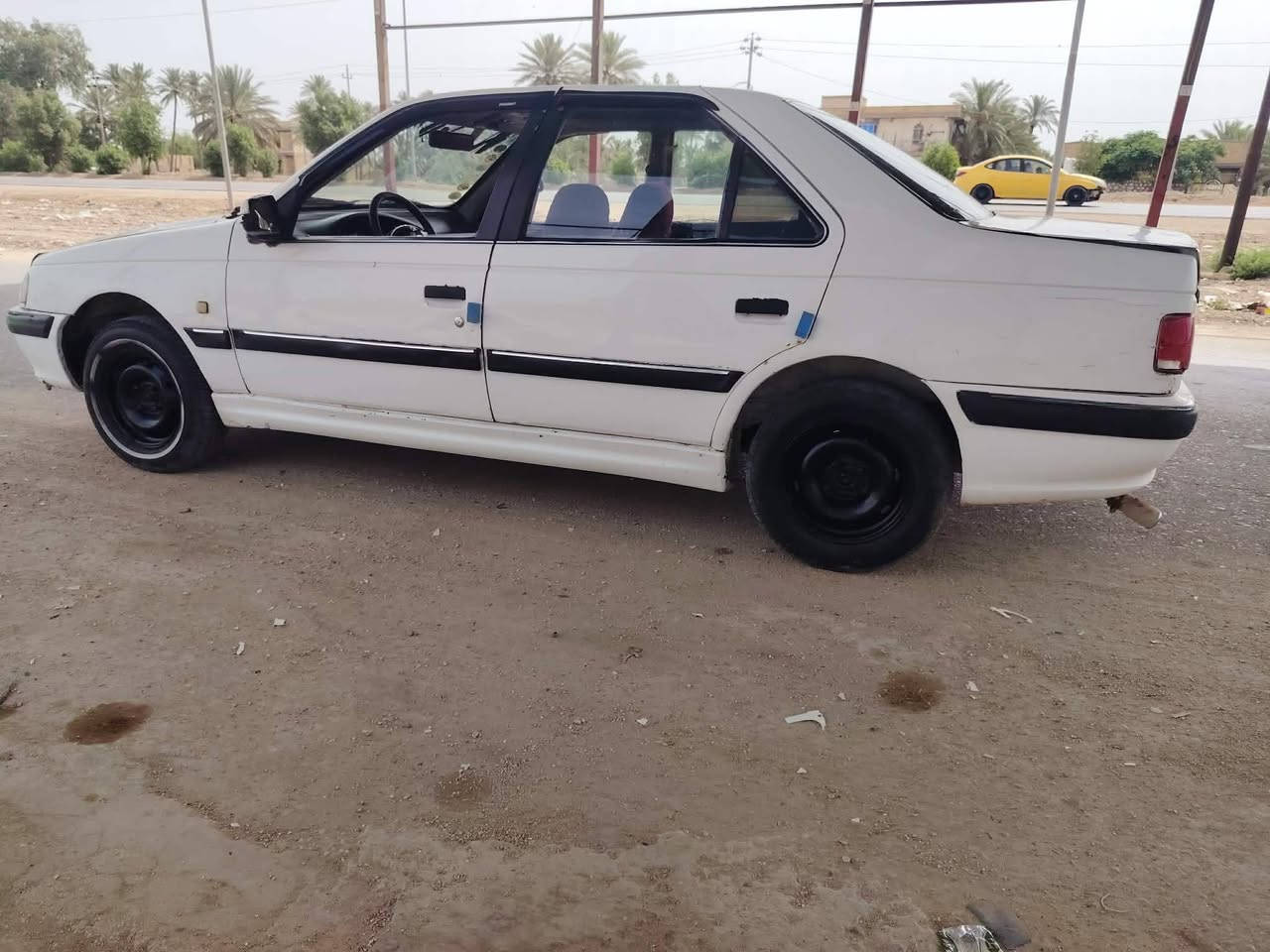مرحبا سيارة حلوه مال جناي ماتصرف عليها ولا ربع  بيجو بارص كير محرك فرنسي جدد مكفولات باتري كهربائيات شغاله حداديه تخم تاير جام كهربائي مسجل سماعات جدد سنويه جديده مشروع وطني مداور مباشر باسمنه داخله هزه جديده سعر بلاش 28 ورقه مكاني بابل القاسم ***********
