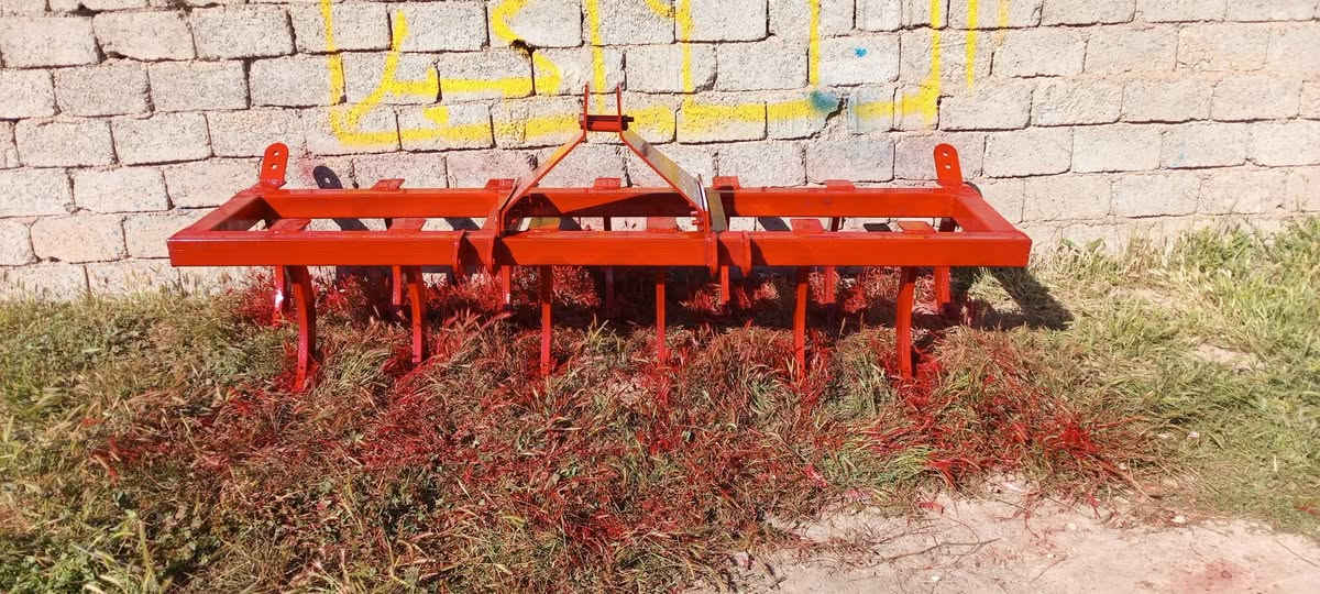 السلام عليكم من رخصه الادمن صنع عرباين خمسه متر وعرباين اسكندريه وعرباين نقل مرشه ومعدلان ولندبليم وخرماشه جميع الاحجام حسب الطلب للطلب اتصال ***********
