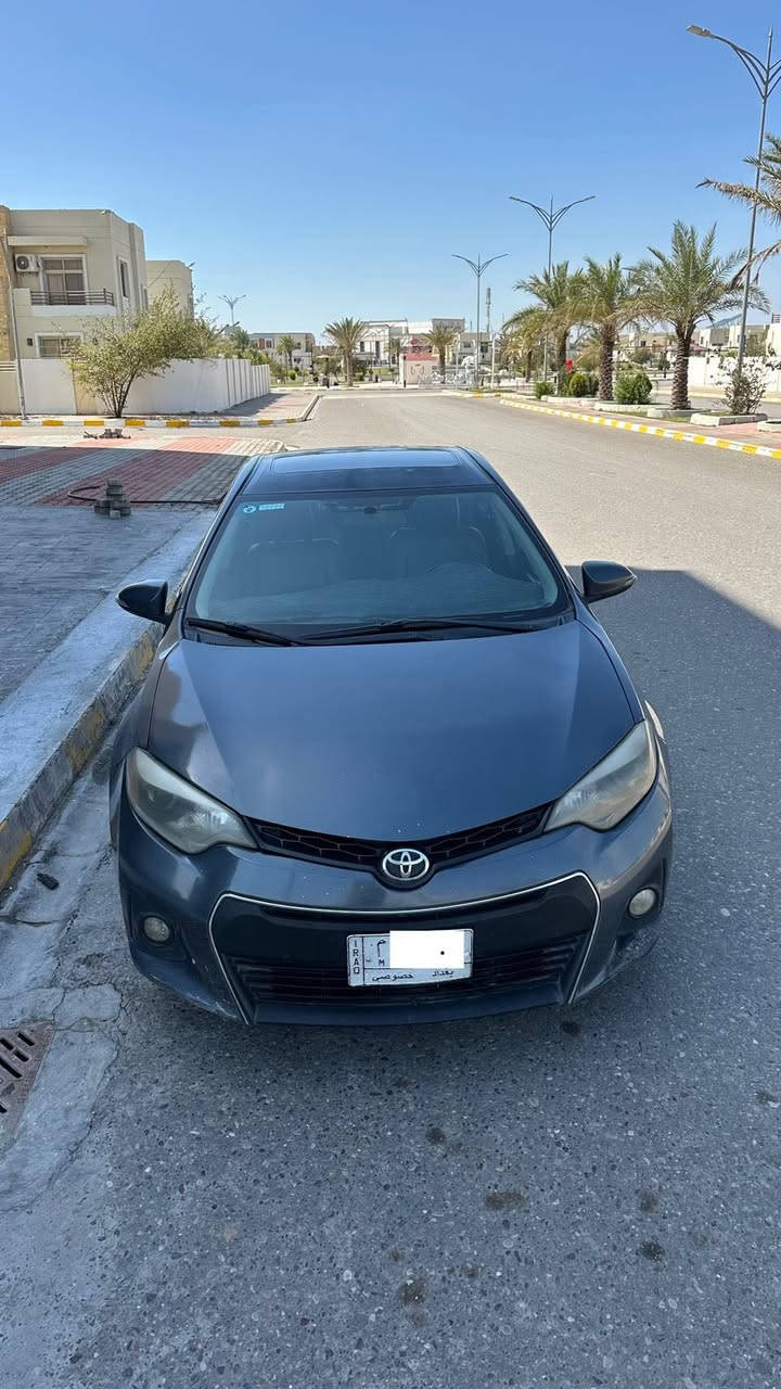 سلام عليكم  مكلف بل نشر 
كورلا 2014 رقم بغداد باسمي  فول ما عدا بصمه  وارد امريكي ضررها بنيد بدون دواخل   رقم الشاصي يمك بل منشور  راديها ب 128  لل استفسار الاتصال ع ***********
