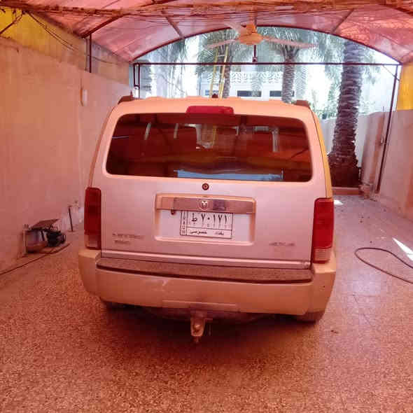 السلام عليكم دوج نترو 2008جاهزه رقم بغداد السعر 70وييه مجال *********** مراوس عادي
