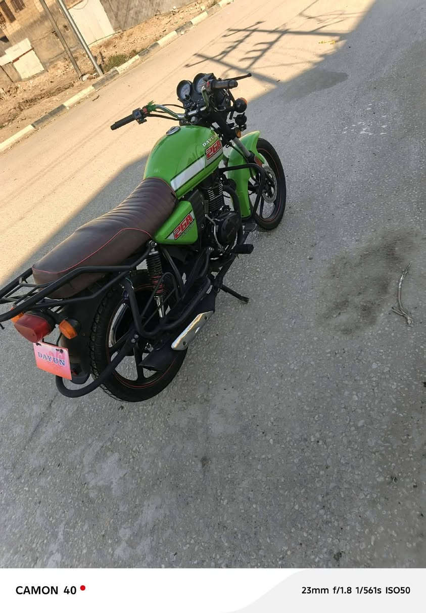 السلام عليكم دايون للبيع موديل 22 مكفوله كفاله عامه مكينه 200 سويج سجينه نضافه شوفت عينك أوراق اصولي مكاني طويريج مامتواجد خاص سعره 1550 وبيه مجال قليل /***********
