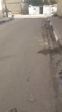 الجنينة • مشتمل أرضي • قريب السوق والمدارس