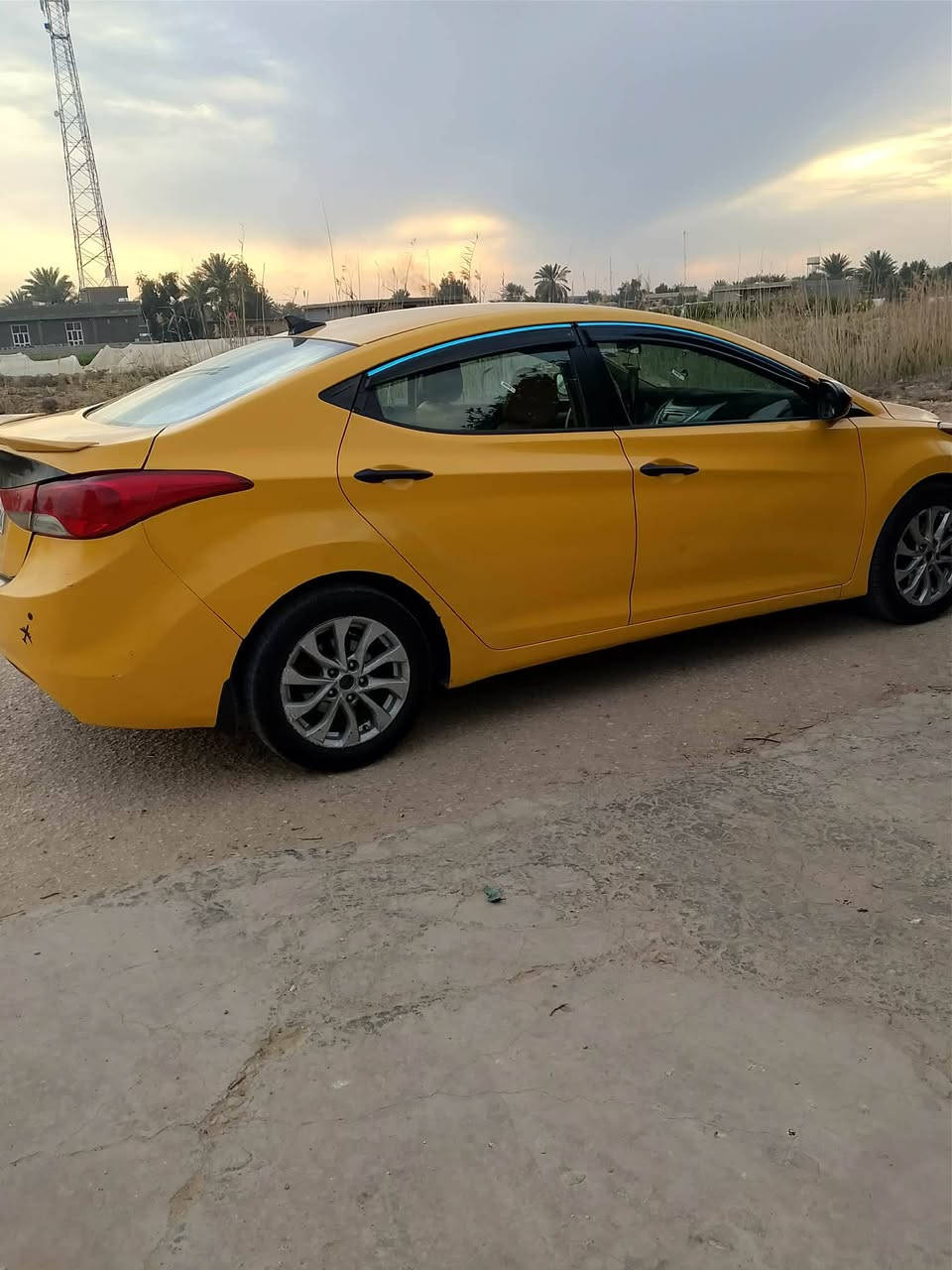 سلام عليكم النتره موديل 2011وارد أمريكي بيها باب وجاملق مكان بابل ***********
