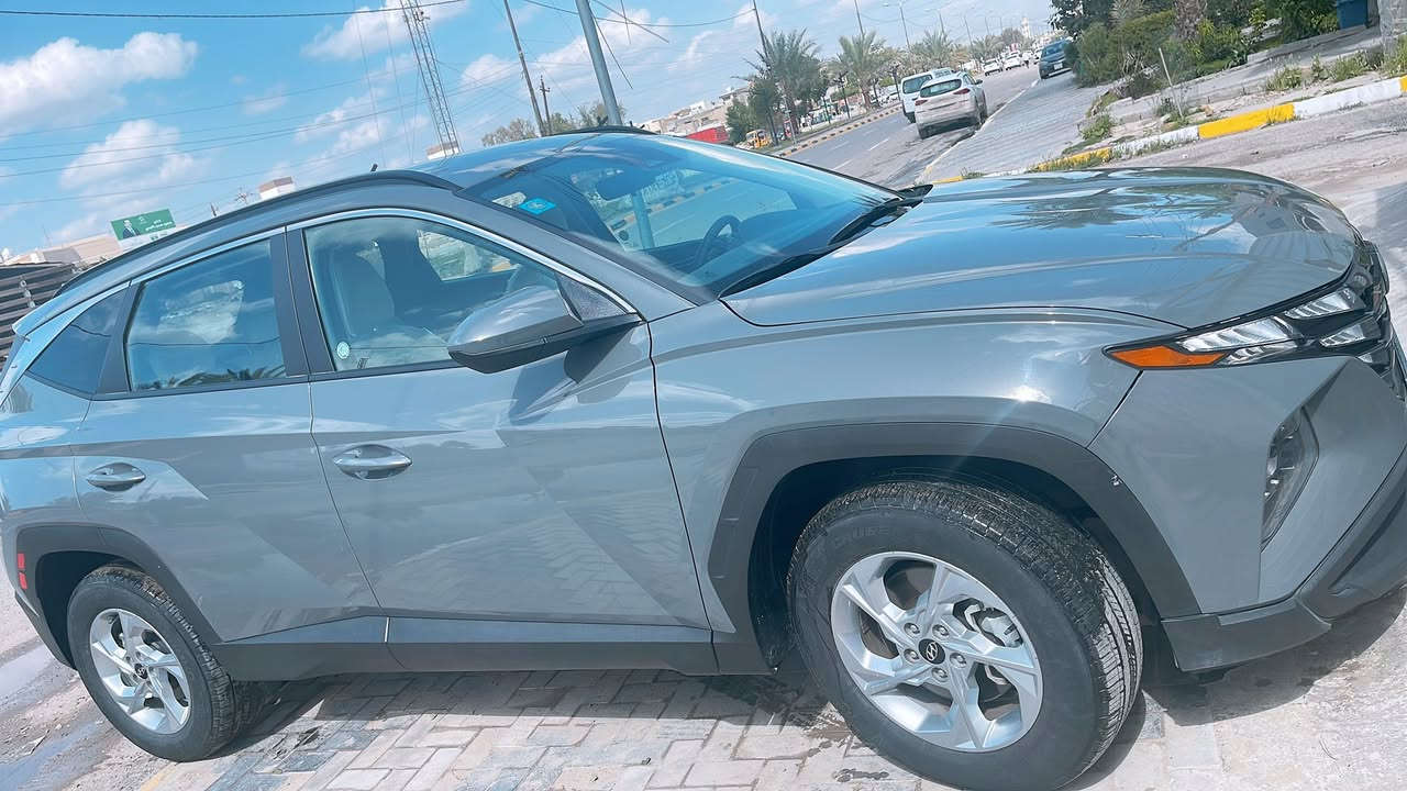 توسان موديل 24 وارد امريكي ماشيه ٢١ الف حادث الجاملغ الايسر والدعاميه والبنيد بي صبغ بكد جف الأيد 
الايرباك سليم 
منظومه التبريد بلاديه 
موصفات فول عدا الفتحه 
كشنات تدفئه 
1️⃣ بصمه
تشغيل عن بعد
5️⃣كشنات جلد +كشنات كهرباء
6️⃣جنطه كهرباء 
7️⃣رادار امامي وخلفي وجانبي 
8️⃣اشاير بل مري 
9️⃣سايد بريك بصمه
🔟لد نهاري ليلي +اشاره ترحيب عند الاقتراب 
1️⃣3️⃣ بكلايت لد
1️⃣4️⃣ تحكم إستيرن + قياده ذاتيه 
1️⃣5️⃣ ثلاث وضعيات قياده 
1️⃣6️⃣ كشنات تدفئه
صور الحادث ورقم الشاصي بالصور 
للاستفسار الاتصال : ***********
