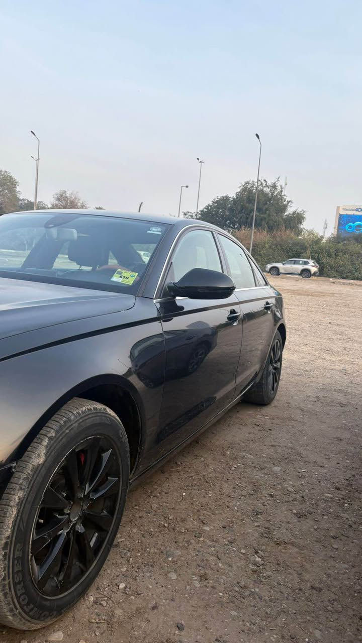 Audi - A6 2014 خليجي 

محرك 2000 تيربو

كير اوتوماتيك + عادي + شفتات ستيرن

5 وضعيات قيادة وضعيات ستيرن 

بصمة تشغيل 

كشنات جلد كهربائية وخزن ميموري

مري شفط وحساس مطر 

تحكمات ستيرن 

هاند بريك بصمة واوتو هولد 

تبريد 3 قطع 

السيارة كلشي محرك وكير جديد والتيربو مبدلة جديد 
مسوي صيانة كاملة بلكات ودهن 

وبعد بيها هواية مواصفات

السيارة ماشيه 216 الف 

جاملغات خلفية بيها معجون 
والبنيد يحتاج بوليش او صبغ
  
سيارة رقم اربيل سنوية بأسمي وهزة جديدة ابيع شرط التحويل 

السعر 125 ورقة 
( تجي تفحص السيارة وتشوفها بعينك وتطلع بيها ما اكطع سعر بالتلفون ) 
 
مكان السيارة بغداد الدورة 

الاتصال   *********** بغداد, العراق
