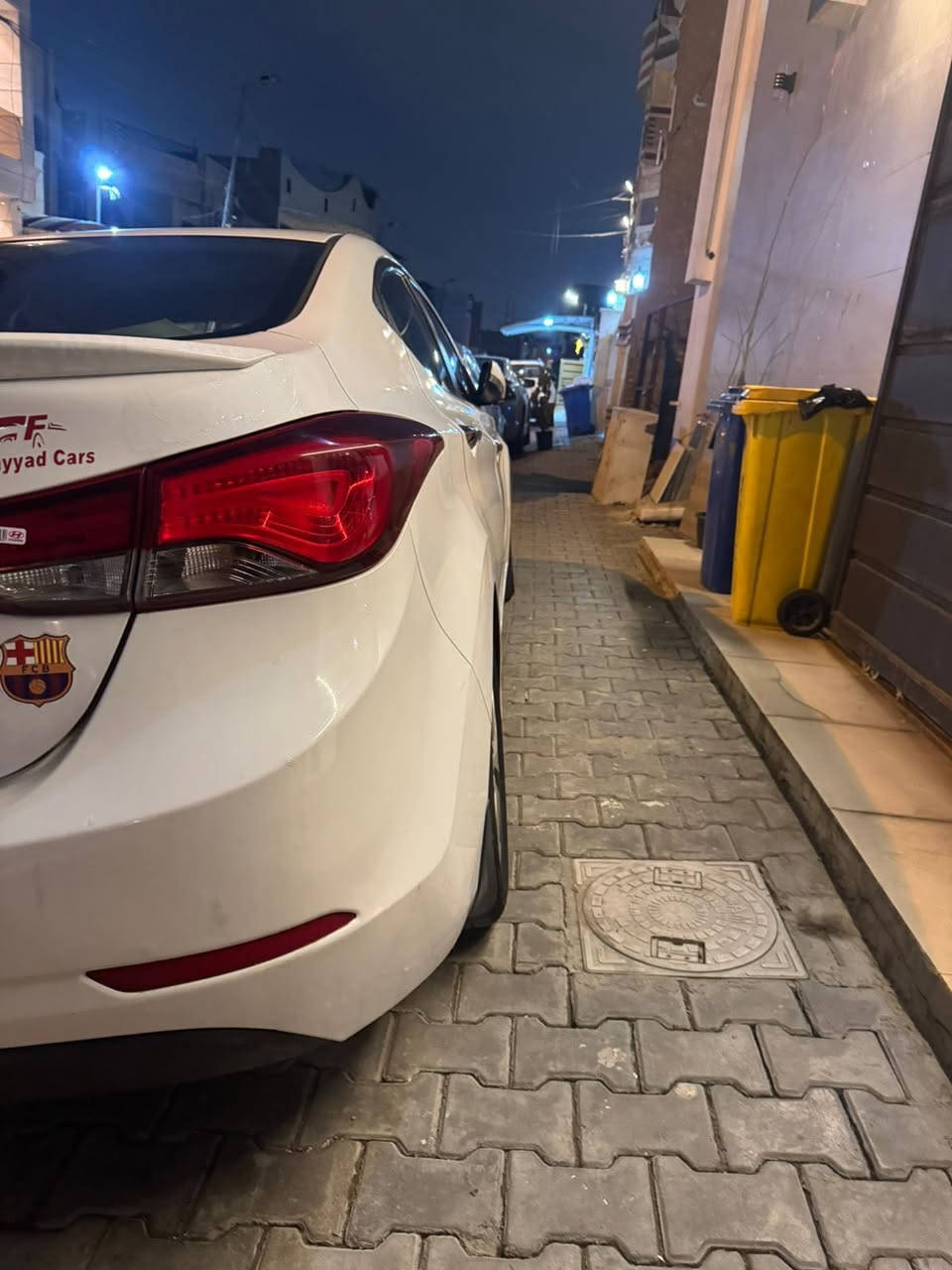 السلام عليكم ورحمه الله وبركاته
النترا 2015 شركه العامه فول مواصفات
وارد خليجي
ممشى السياره 86الف السياره استخدام شخصي وعلى ايد وحده مال بيت ونضيفه
محرك 2000دوش
رقم بغداد باسمي
سنويه لل2029
زوج تايرات خلفيه جديده
مكفوله من الصبغ والتبديل فقط بارد وبعض التكحيلات
السعر 127وبيها مجال
مكان اعضميه رقم(***********)
