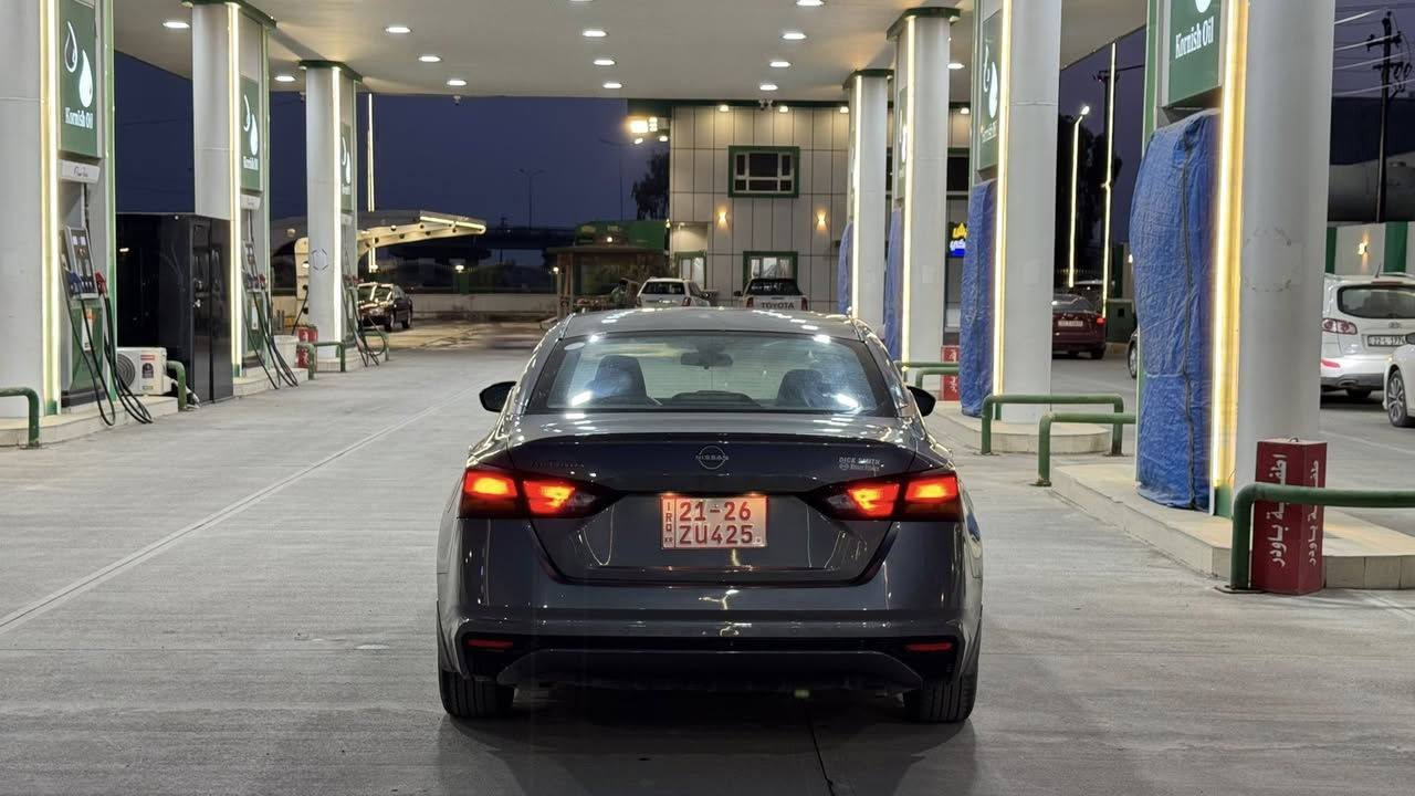 نيسان التيما S موديل 2024
مكان السيارة : كركوك 

سيارة نظيفة كلش بدون صبغ ماشية 30 ميل مكانها كركوك ايرباك ستيرن مبدل بلادي والدشبول راجع سستم 
خلف كبس رادار شغال .. رادارات جانبية شغالة .. اوتو بريك امامي خلفي .. بصمة .. تشغيل عن بعد 

السعر ع خاص او التواصل اتصال او واتس ع رقم 
***********

https://bid.cars/en/lot/0-42590277/2024-Nissan-Altima-1N4BL4BV9RN367808
صور الحادث
