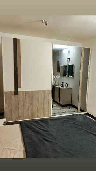 7 قطع خشبها تكمه ثكيل مجرات هايدروليد سرير مخزن  مكاني بغداد حي الجهاد للاستفسار واتساب (***********)
