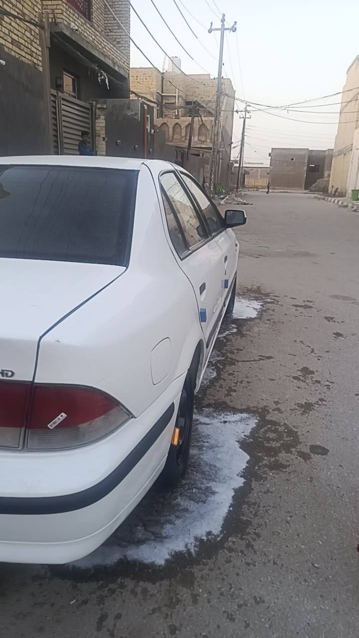 السلام عليكم 
سيارة سمند 2011 
سيارة رقم جديد ملصق وسنوية جدد
مداور ثاني يوم 
العنوان 40 وبيها مجال 
للمزيد من الاستفسار 
***********
العنوان الناصرية حي الفداء بغداد, العراق
