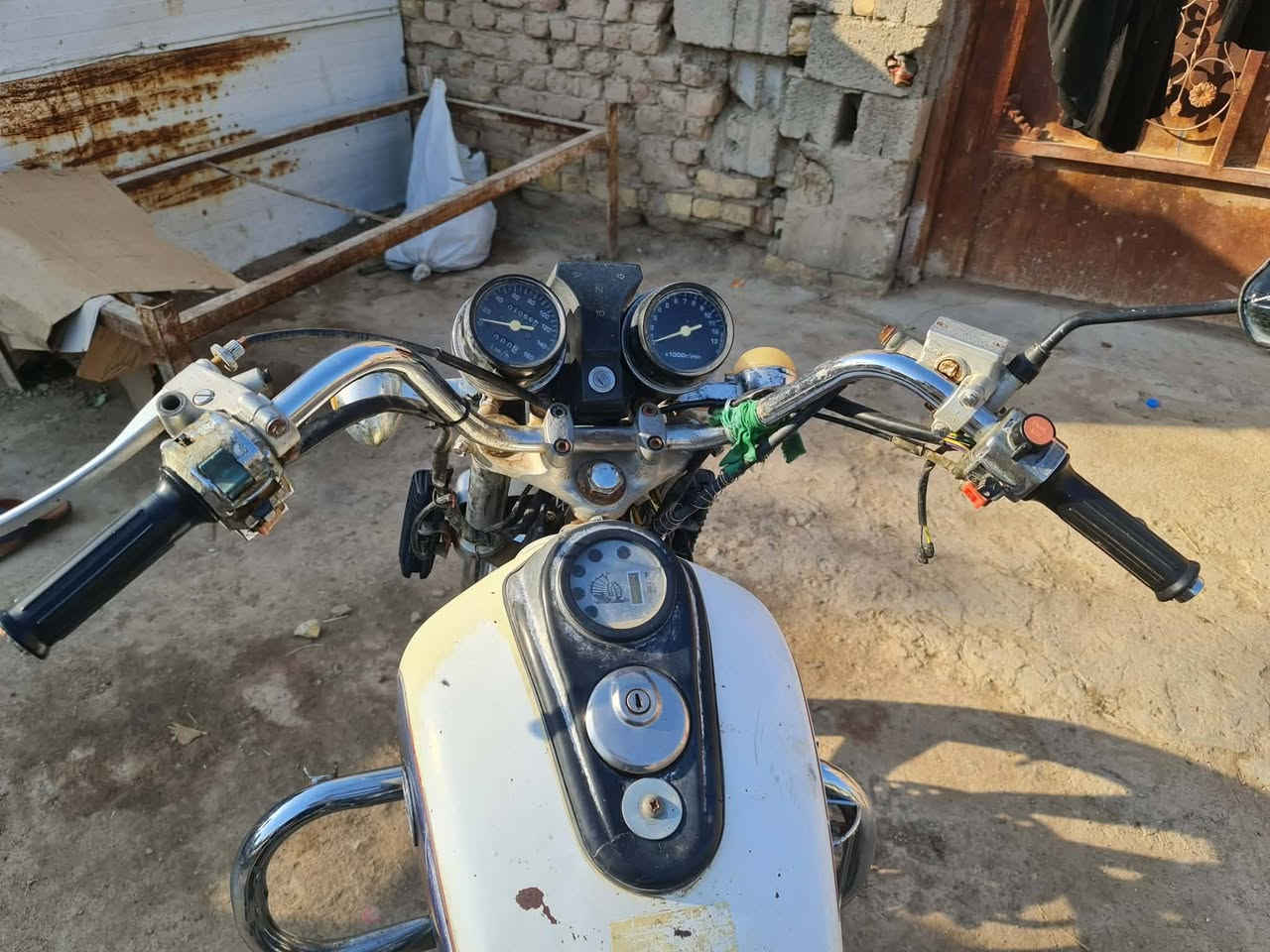 دراجه تايموته لبيع اوراق اصولي دراجه نظيفه نكره سلف ماعده الهندر مالته مكطوم
#السعر ب500 وبيه مجال قليل 
الشراي يتصل ***********
