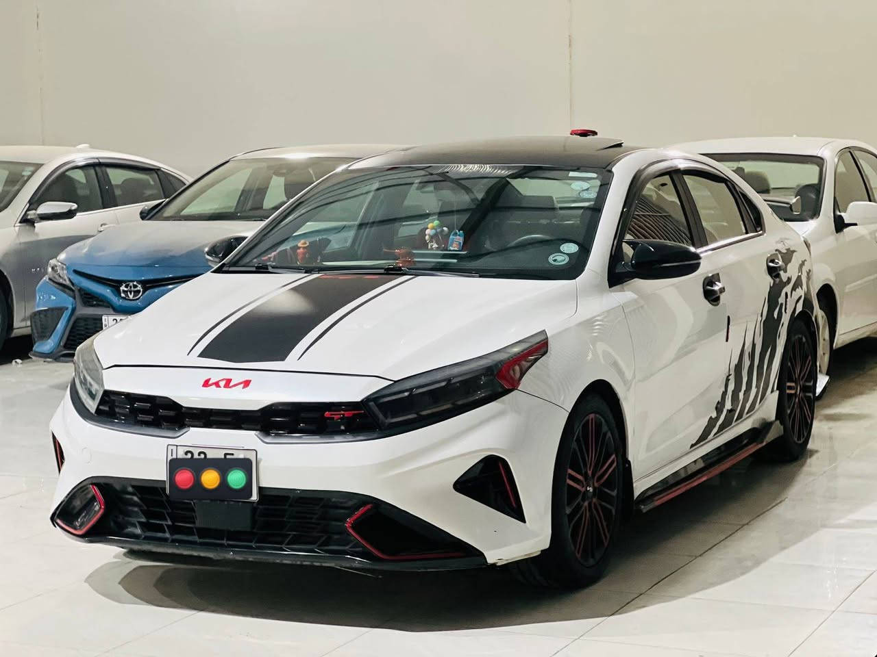 السلام عليكم فورتي  2022   جيتي لاين مواصفات فول السعر اتصل وتدلل***********
بصمة ابواب وبصمة تشغيل
فتحة سلايد روف
اضوية ترحيب
 كشن كهربائي 
كشنات جلد
شاشة كبيرة
 رادار مانع تصادم 
مانع تزحلق 
نقطة عمياء 
 تحديد مسار 
ضغط الاطارات
شاشة عطلات
فول مواصفات مكينه 16  تيربو
 ماشية 63  وارد امريكي
السياره داخله كلين 
صاير بيها مكان واحد صبغ
كير مكينه تبريد مكفولات 
مواصفات الجيتي لاين معروفه 
فول 1/1    السياره 
السعر اتصل وتدلل مكان السياره الموصل 
***********/***********
