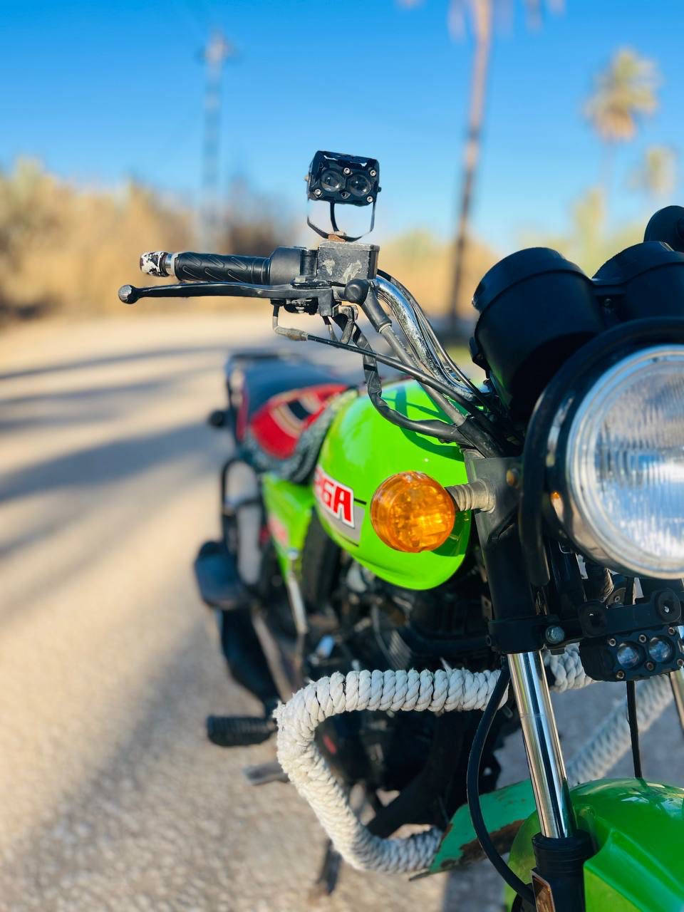 السلام عليكم دايون نفخ للبيع موديل 2022اوراق اصولي محرك 200سيسي الدراجه مكفوله كهربائيات كلها شغاله  شراي يجي خاص او يتصل ***********
