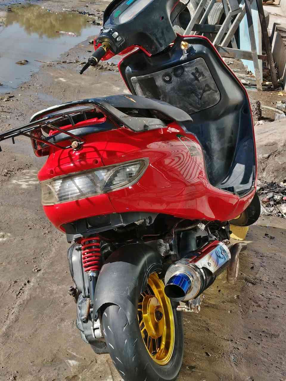 سلام عليكم فراشه للبيع.
دراجه جديده مامفتوحه بلاد علفحص
دراجه سلف هندر كله شغال

وياله مشيف ذهبي. 
جك صفح رياضي. 
صالنصه حلزون. 
يدات بريك رياضي. 
يدات بانزين رياضي. 
كرستال اشاير وبك. 
تخم تايرات جديد.
تلبيسه سويج ذهبي
دراجه خير من الله علفحص
مكاني نجف ابو صخير سعر 500وبيه مجال 
لتصال على رقم *********** 
ابو سجاد
