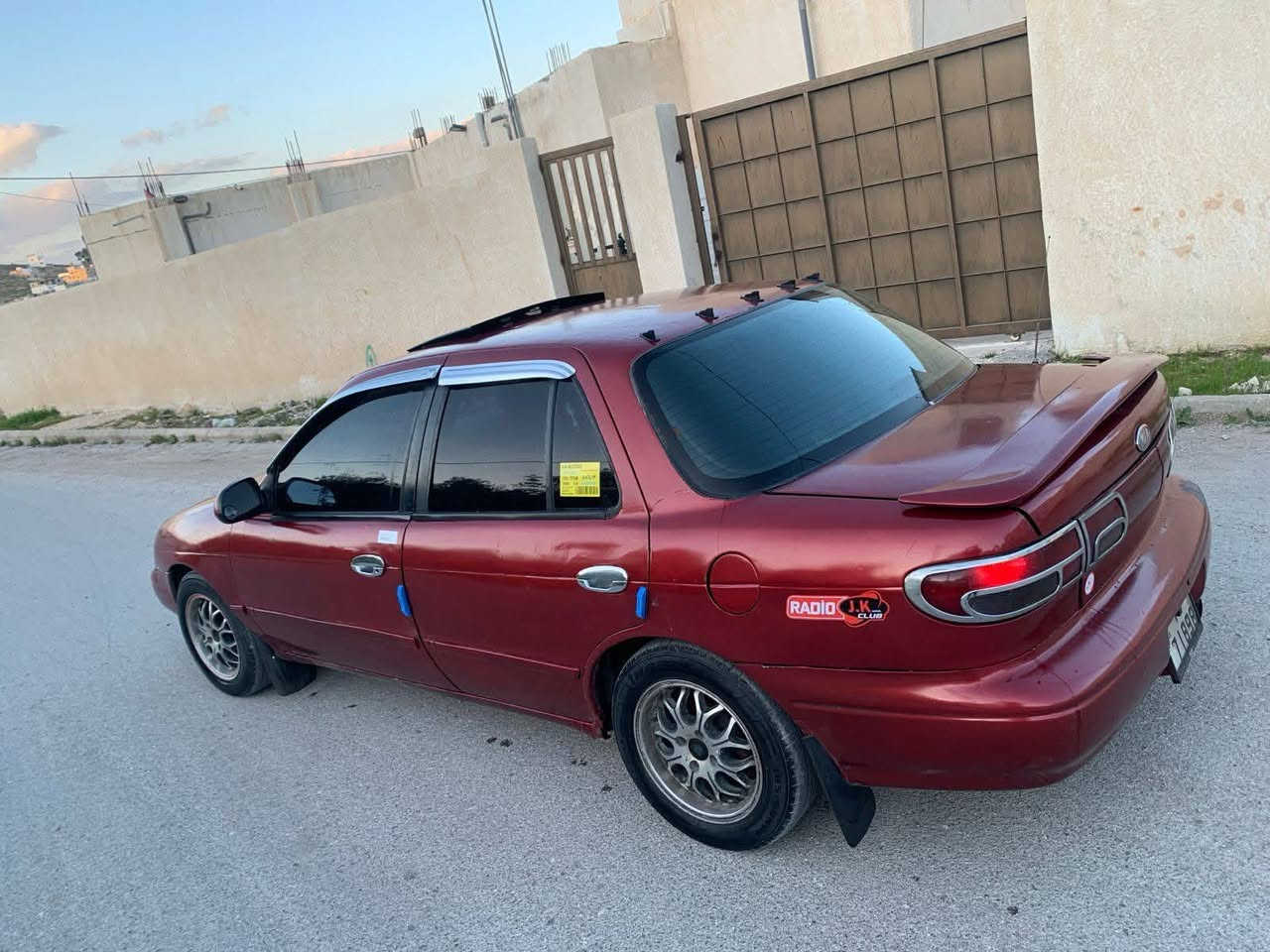 بعد الصلاه على النبي رمضان كريم
كيا سيفيا 1 موديل{{  95 }}
غيار توماتيك  السعر{{  1300  }} قابل لتفاوض
 الرقم 0775439550 مرخصه طويل 
فحص جيد،،،قصعه،،،قصعه
 مش ناقصها اي شيء
 متورر 1500 دبل 
مكيف حامي بارد شغال 100
غرفه بلادها التابلو وكاله
اضافات شاشه كامير. سنتر لوك
لا تحتاج إلى أي شيء بحمد الله


**إذا كنت صاحب هذا الإعلان وتريد حذفه لأي سبب، رجاءا أرسل رسالة إلى الدعم الفني**