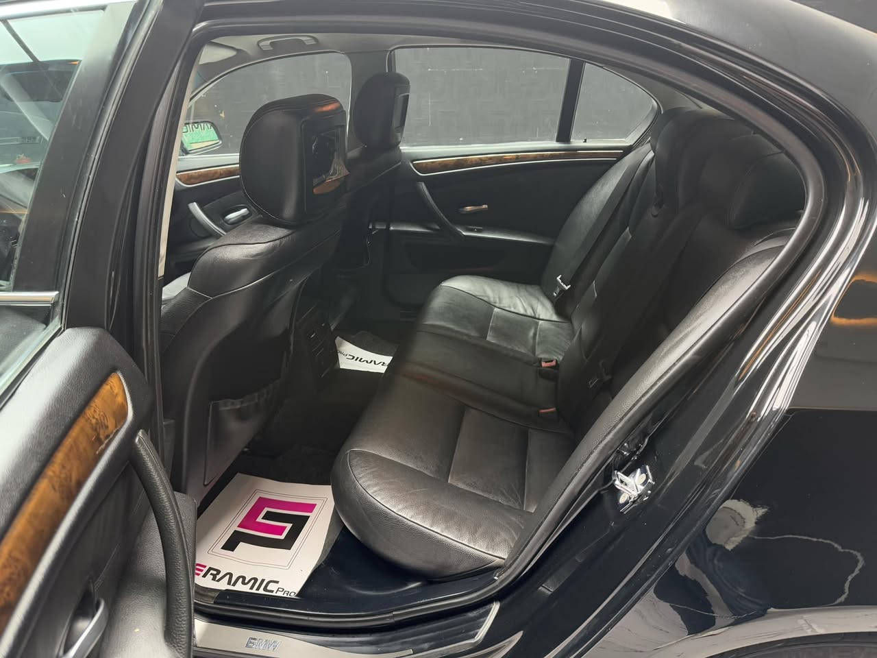 السلام عليكم
BMW موديل 2008 حجم 528
السياره فول مواصفات
فتحه سقف
كشنات جلد كهرب خزن حركات
كير كوبره كلش نضيفه ومتعوب عليها الله شاهد دم كلبي صارف عليها وشرط كلا شركت بوش الاصلي قواعد فتبم فلاتر كاردن شيال كاردن طخم تاير قبل ٦تيام شاده ب٣٥٠الف متصرف درهم علسياره بيع بسبب الضروف 😢
دعاميات m ويل m الاصلي تبريد ثلج دبل بانكه مكينه كير خير من الله مكانها موصل وب اسمي السياره اني الشرعي ضررها جاملغ وبوند بدون دواخل ومضروب كلير السكف والصندوق اثر تقحيل 
فقط بيييييع رجااااا رجاااا ماعجبتك اترك كلمه طيبه ولحد يواعد وامسح المنشور وجايك رجااااااا  السعرررر 140 جماعه ال 130 لاتخابر لان اني ماخذها بغالي وصارف عليها 30ورقه امجهزهه ع ايدي لان ماابيع بس صار عندي ضرف والحمدلله
الاتصال ***********
وبي واتساب اسف ع الاطاله
